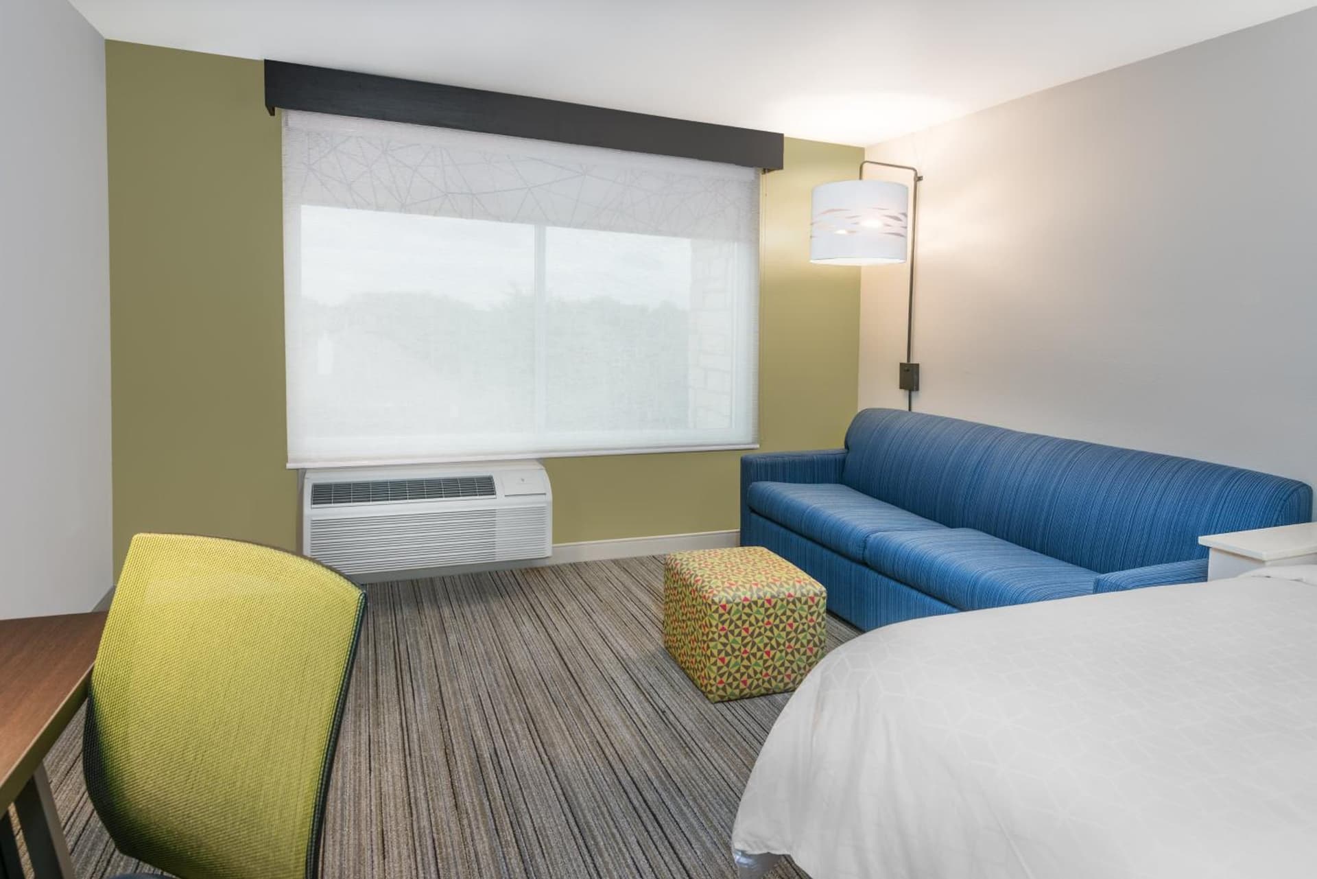 Holiday Inn Express & Suites- Sugar Land SE - Missouri City by IHG gallery photo in Missouri City, TX — image 6