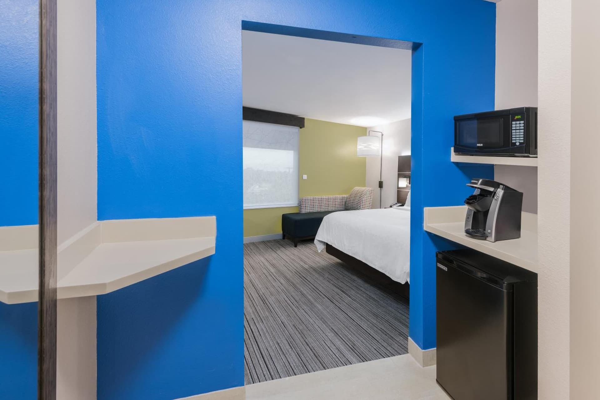 Holiday Inn Express & Suites- Sugar Land SE - Missouri City by IHG gallery photo in Missouri City, TX — image 14