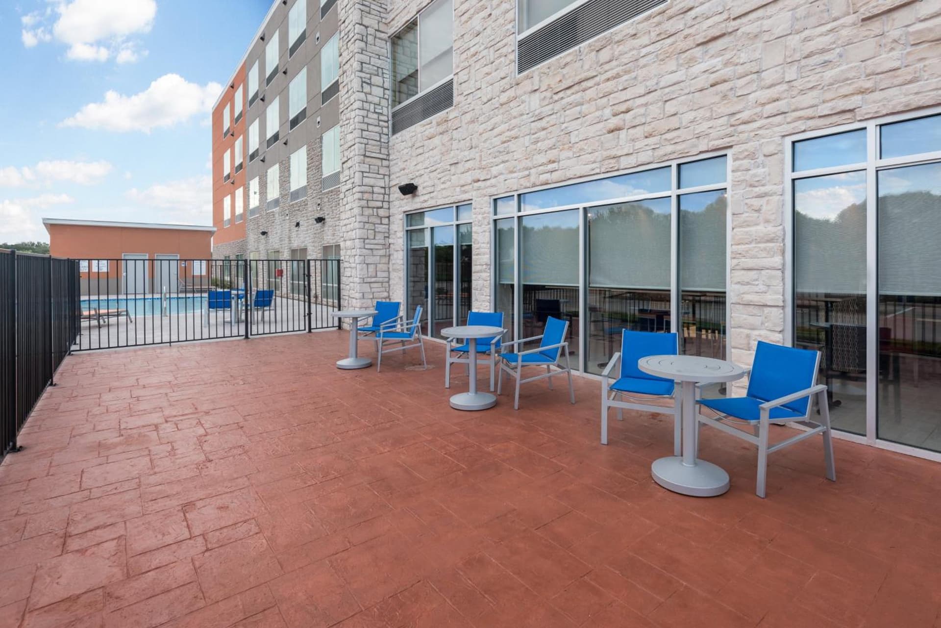 Holiday Inn Express & Suites- Sugar Land SE - Missouri City by IHG gallery photo in Missouri City, TX — image 19