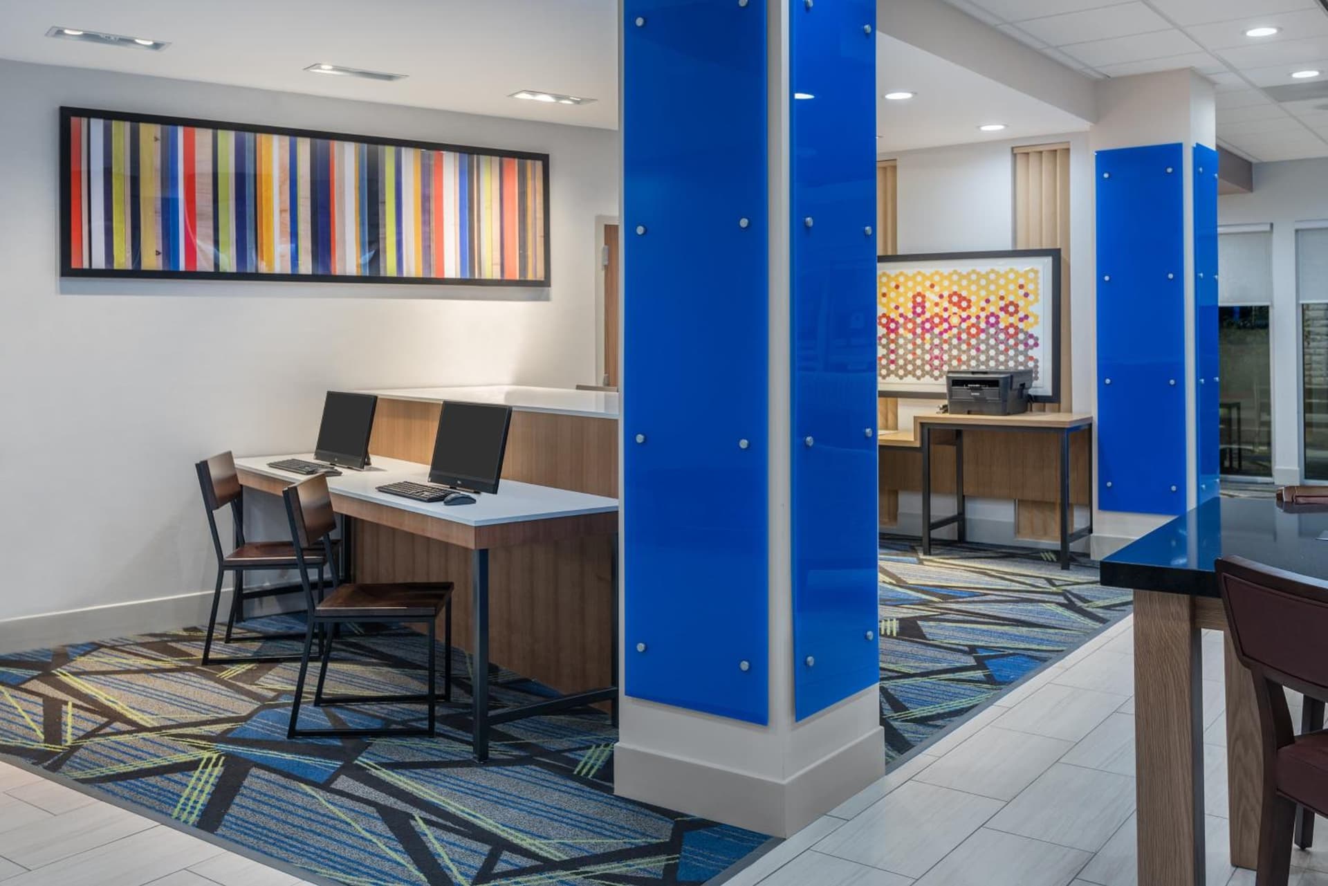 Holiday Inn Express & Suites- Sugar Land SE - Missouri City by IHG gallery photo in Missouri City, TX — image 7