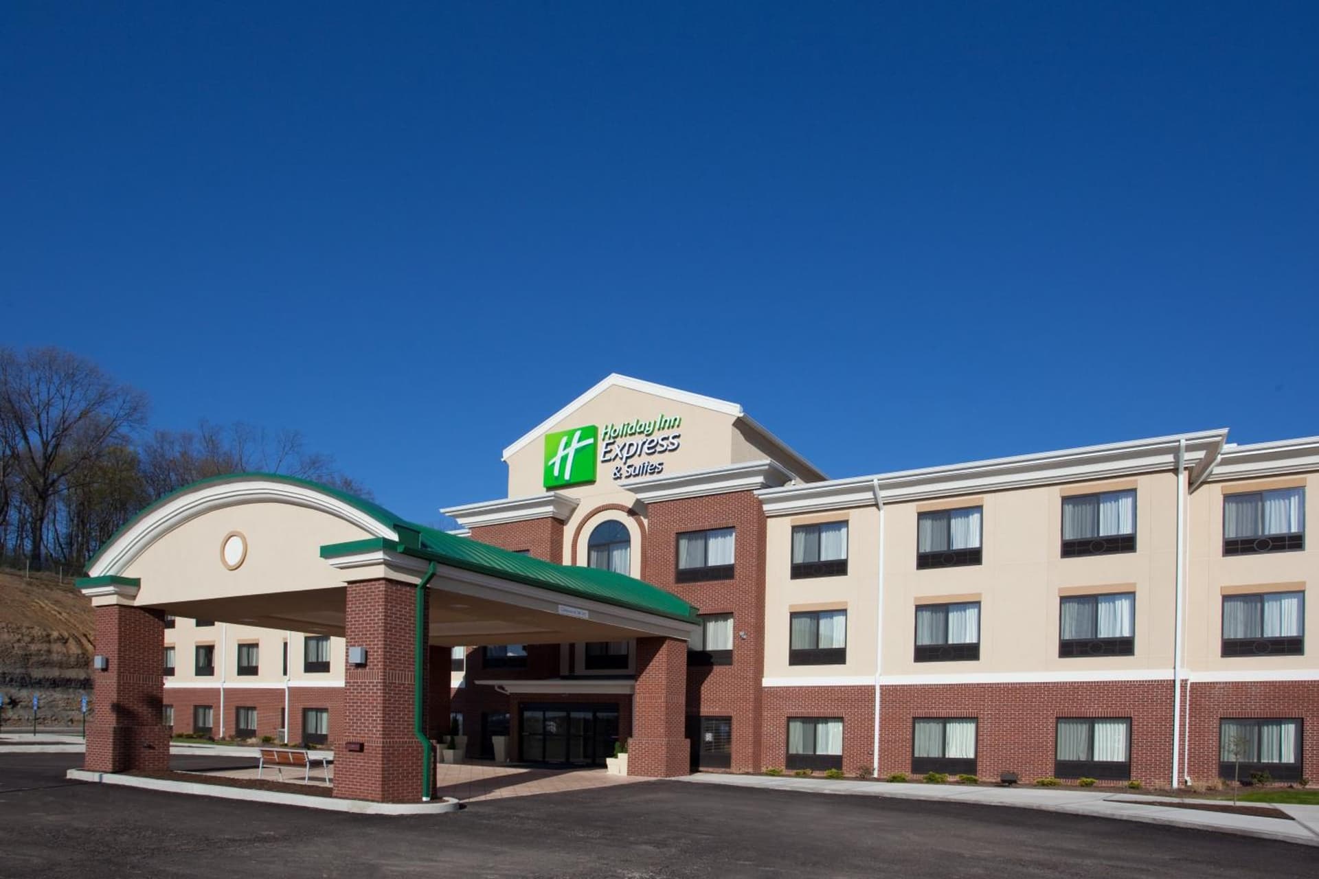 Holiday Inn Express & Suites Zanesville North by IHG featured exterior or lobby in Zanesville, OH — similar hotel