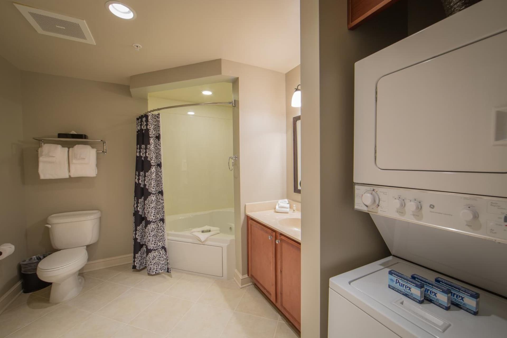 Holiday Inn Club Vacations Williamsburg Resort gallery photo in Williamsburg, VA — image 97