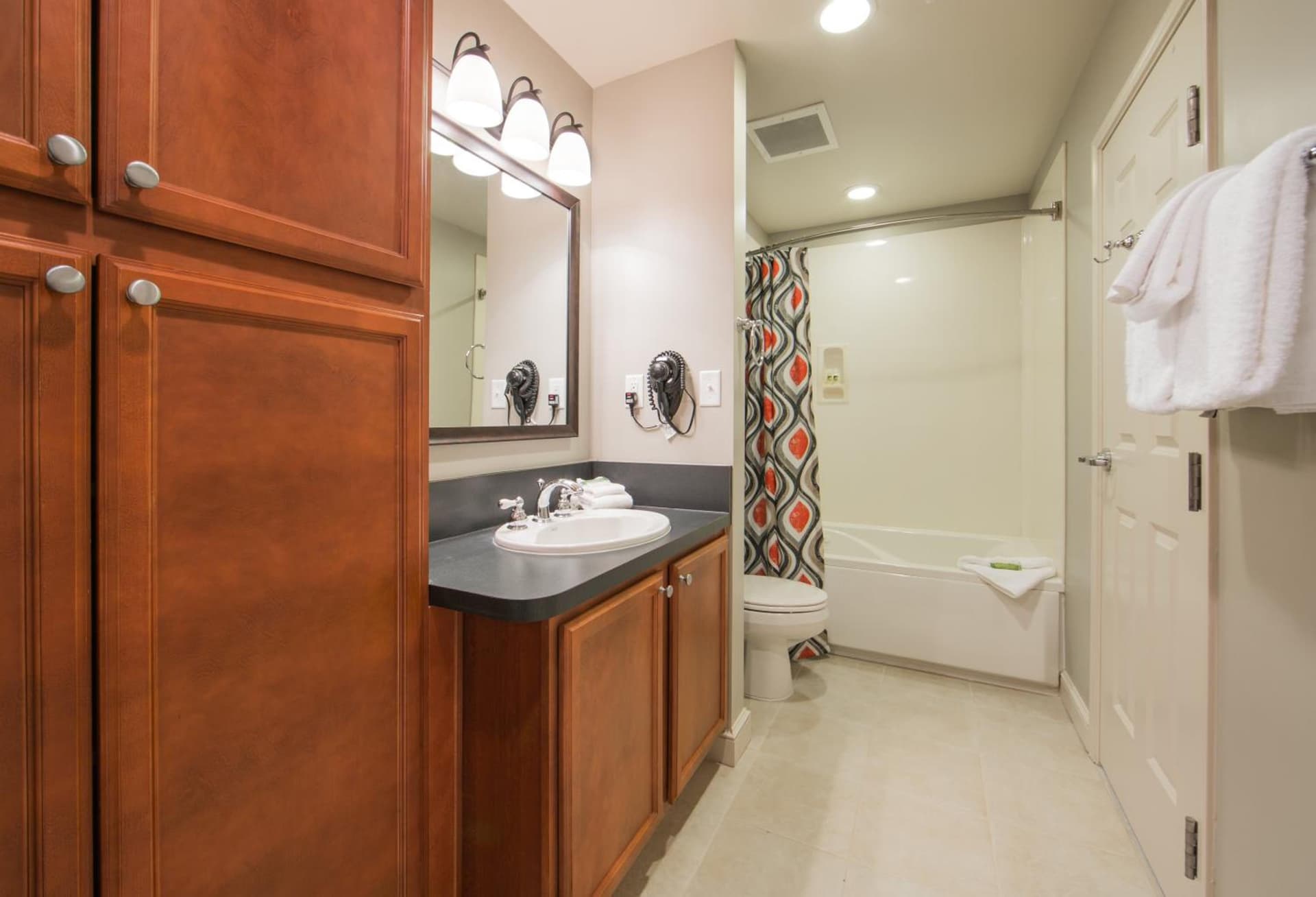 Holiday Inn Club Vacations Williamsburg Resort gallery photo in Williamsburg, VA — image 8