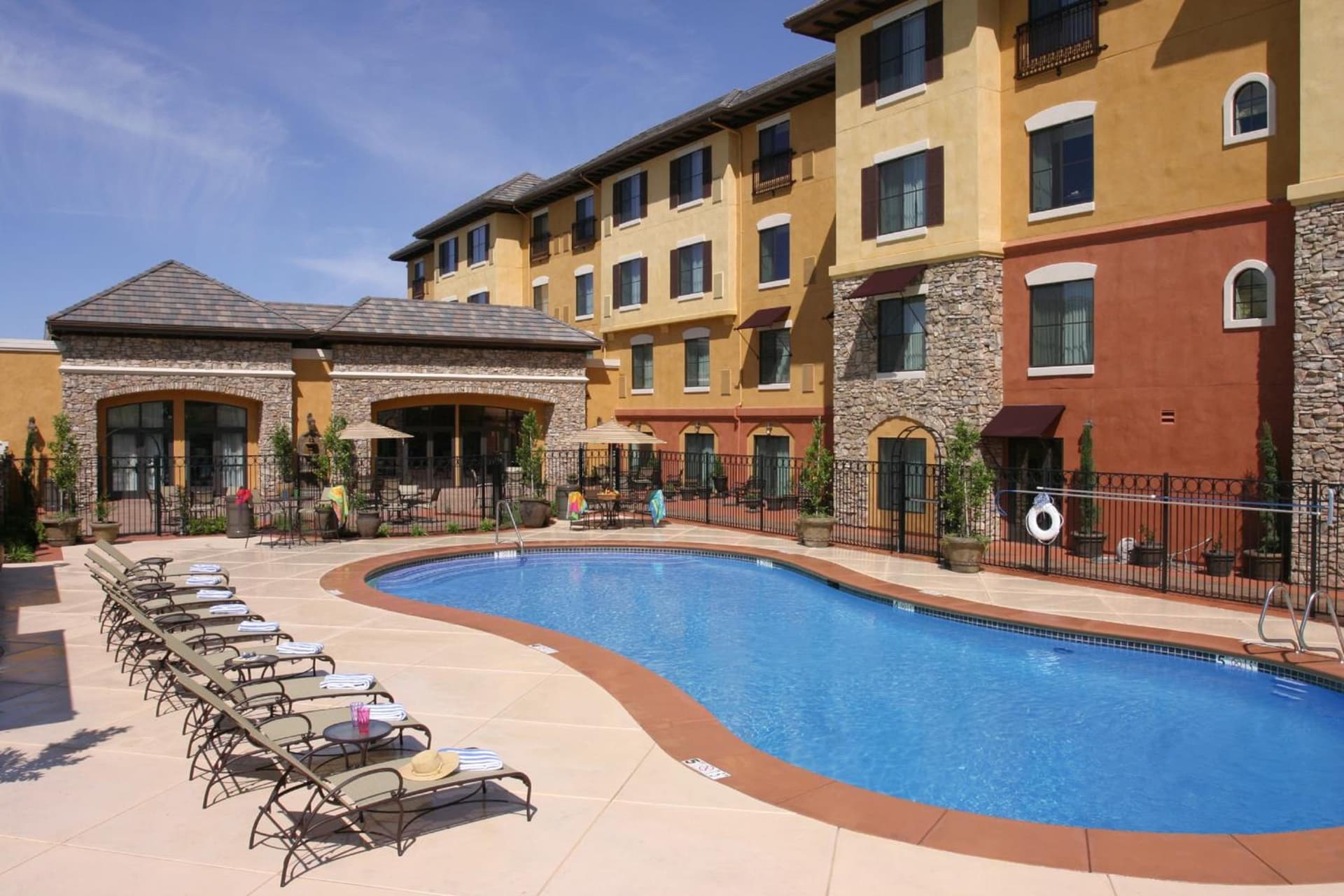 Holiday Inn Express Hotel & Suites El Dorado Hills by IHG gallery photo in El Dorado Hills, CA — image 37