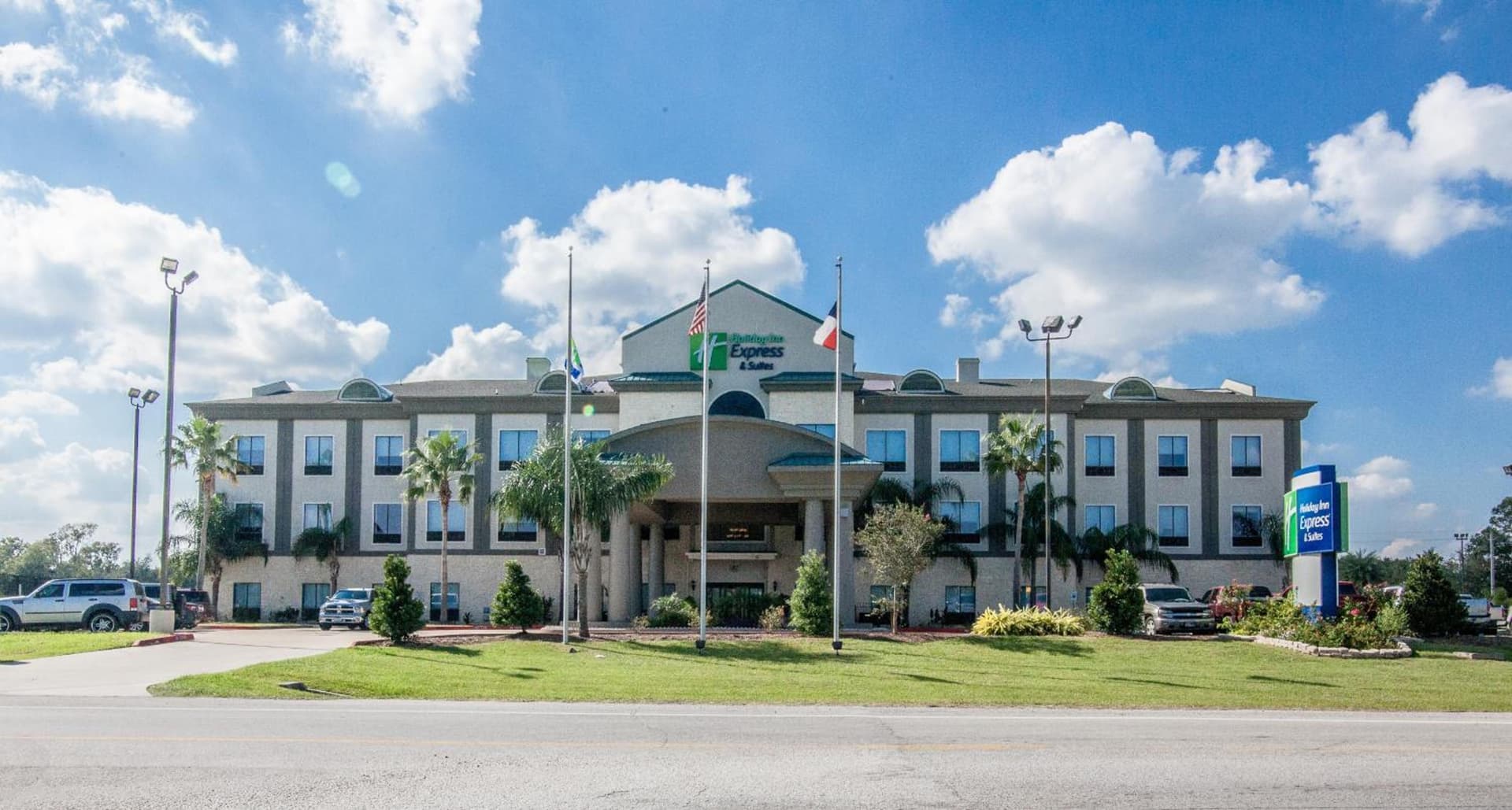 Holiday Inn Express Houston-Alvin by IHG — hotel in Alvin, Texas