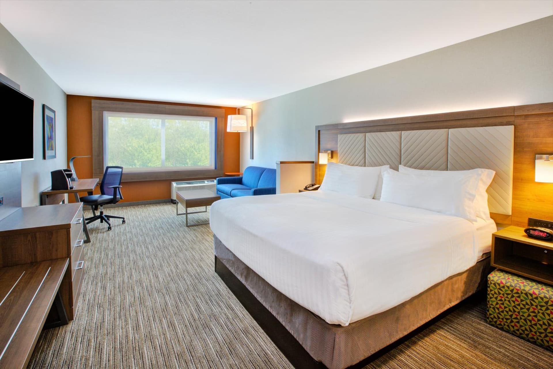 Holiday Inn Express & Suites New Castle by IHG gallery photo in New Castle, PA — image 16