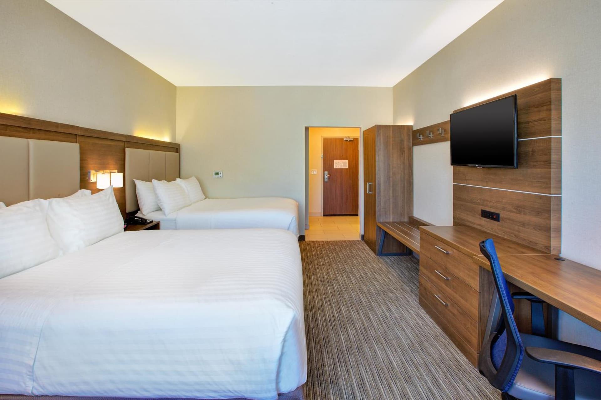 Holiday Inn Express & Suites New Castle by IHG gallery photo in New Castle, PA — image 43