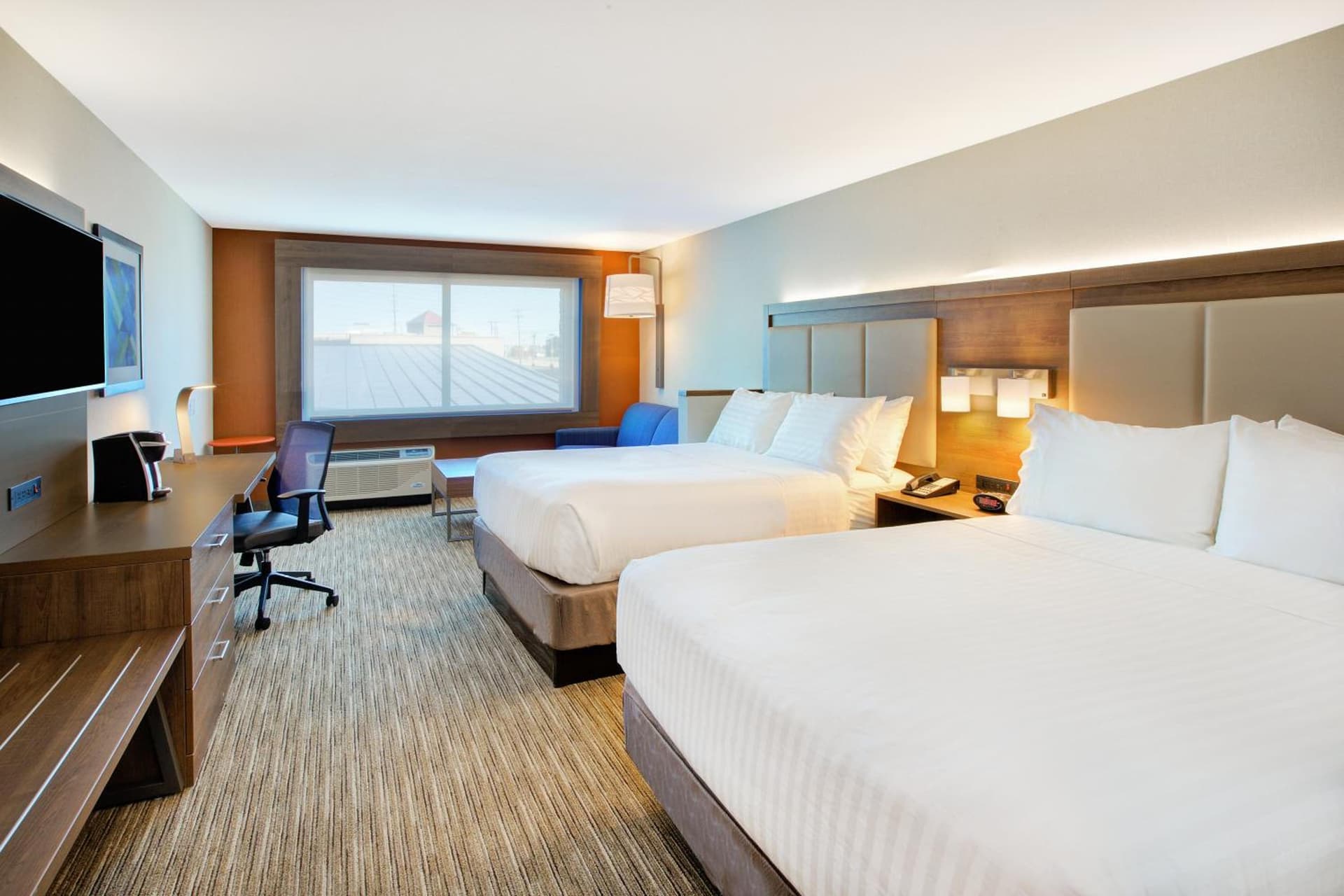 Holiday Inn Express & Suites New Castle by IHG gallery photo in New Castle, PA — image 21