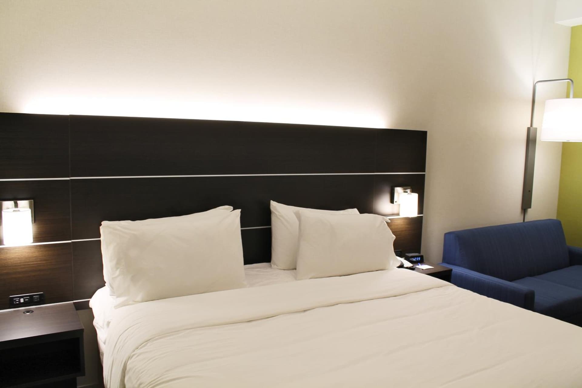 Holiday Inn Express & Suites - St. Louis South - I-55 by IHG gallery photo in Mattese, MO — image 59