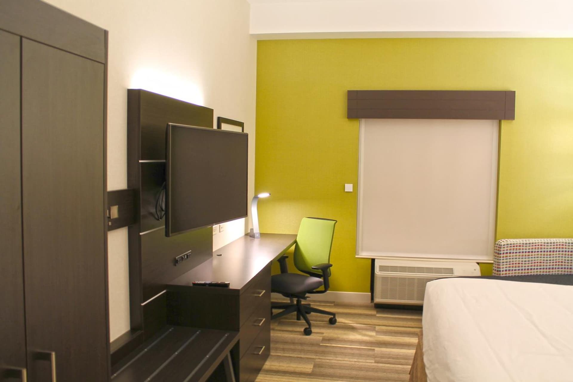Holiday Inn Express & Suites - St. Louis South - I-55 by IHG gallery photo in Mattese, MO — image 25
