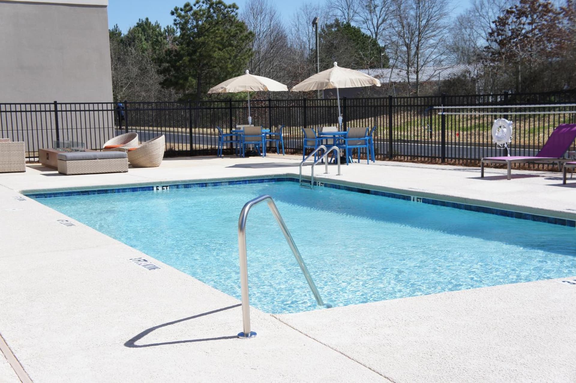 La Quinta Inn & Suites by Wyndham Braselton gallery photo in Braselton, GA — image 129
