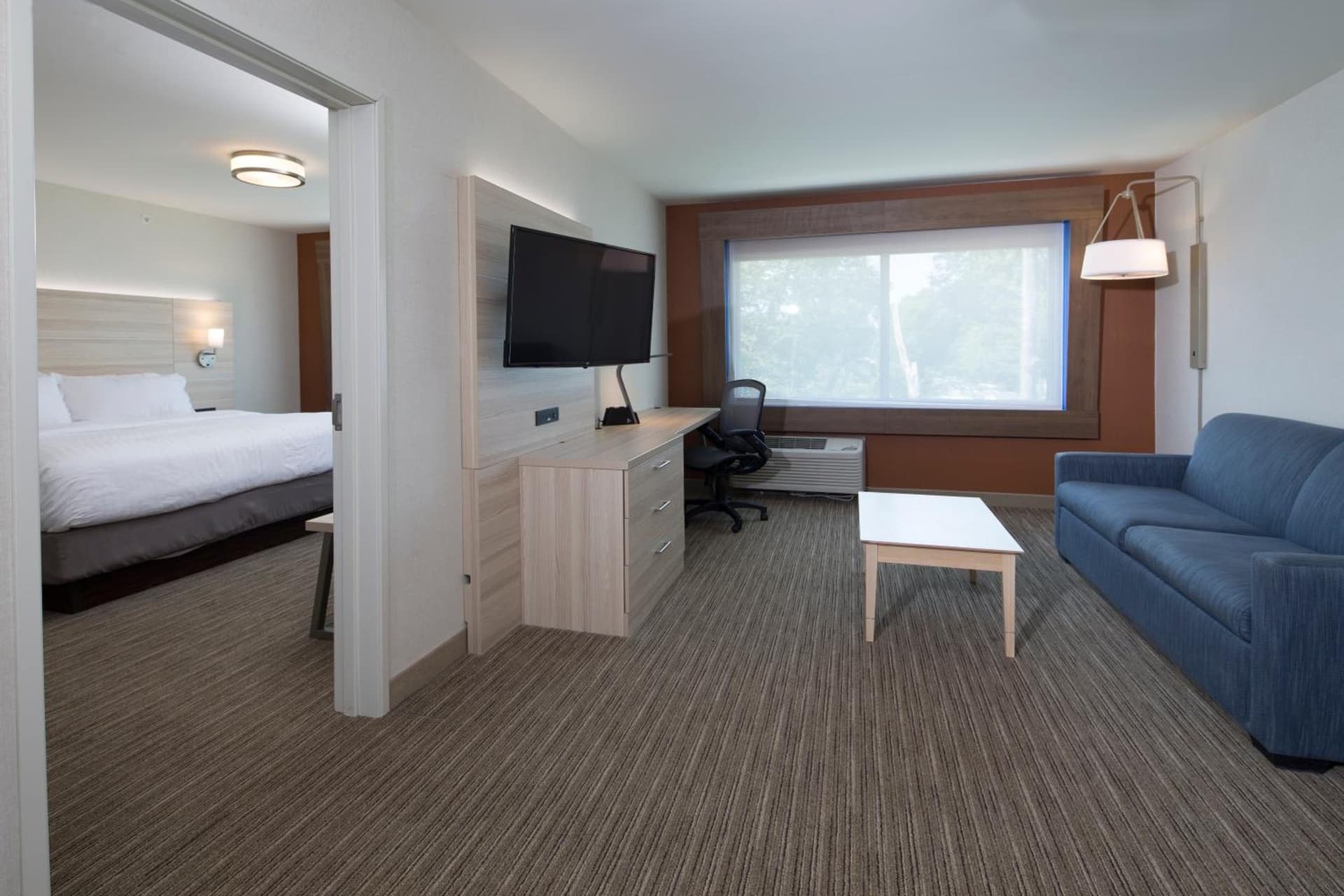 Holiday Inn Express & Suites La Porte by IHG gallery photo in LaPorte, IN — image 36