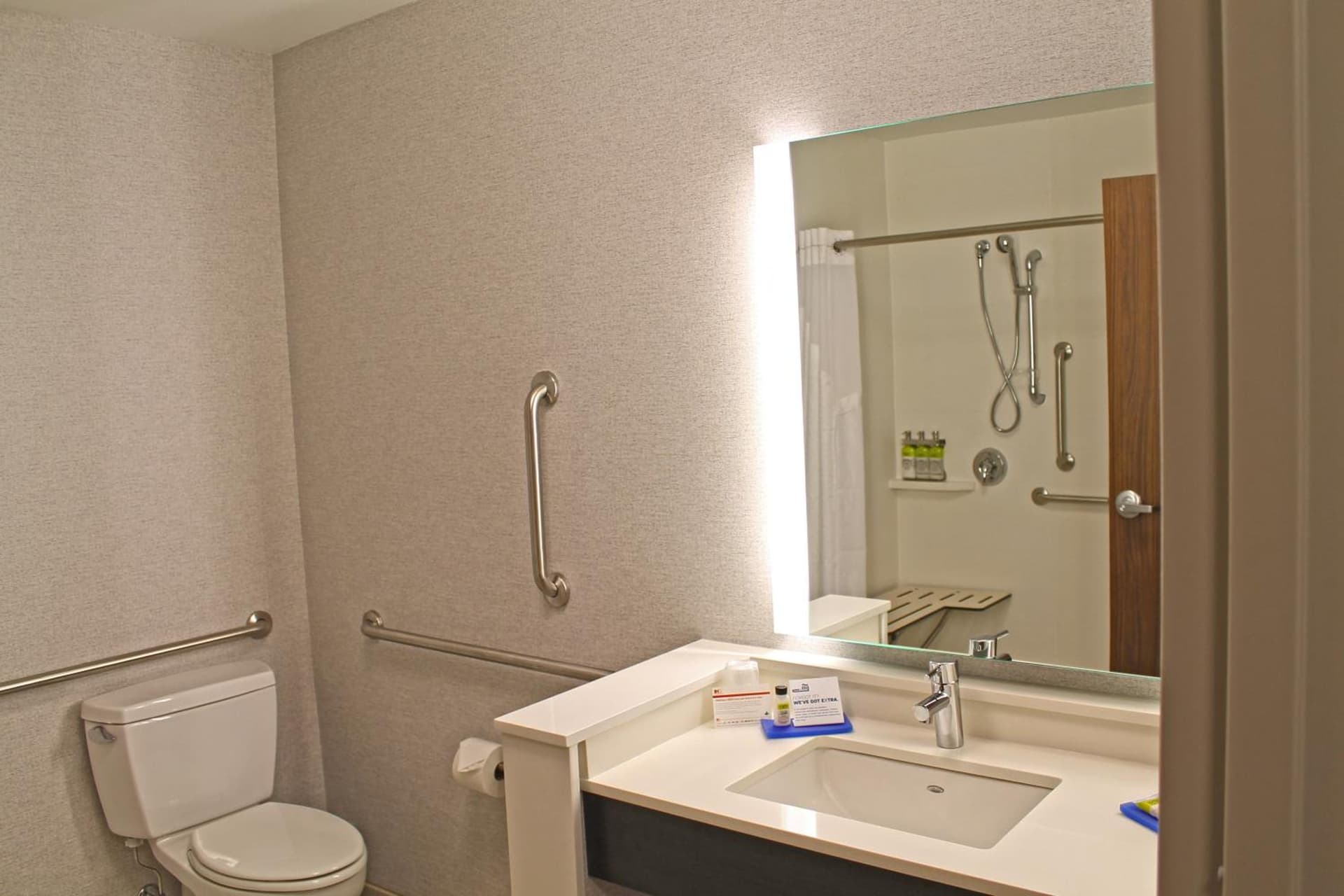 Holiday Inn Express & Suites - St. Louis South - I-55 by IHG gallery photo in Mattese, MO — image 24