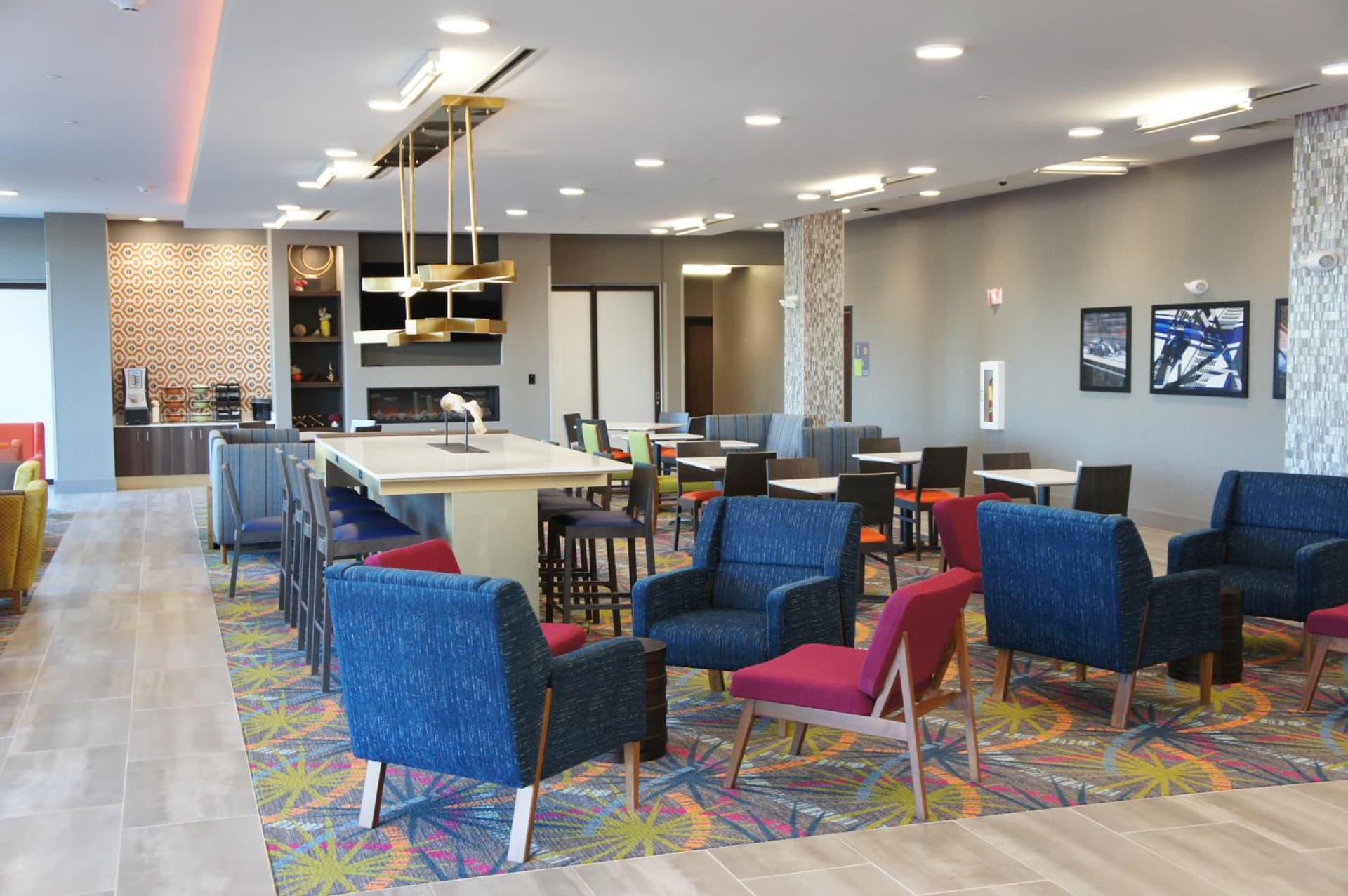 La Quinta Inn & Suites by Wyndham Braselton gallery photo in Braselton, GA — image 105