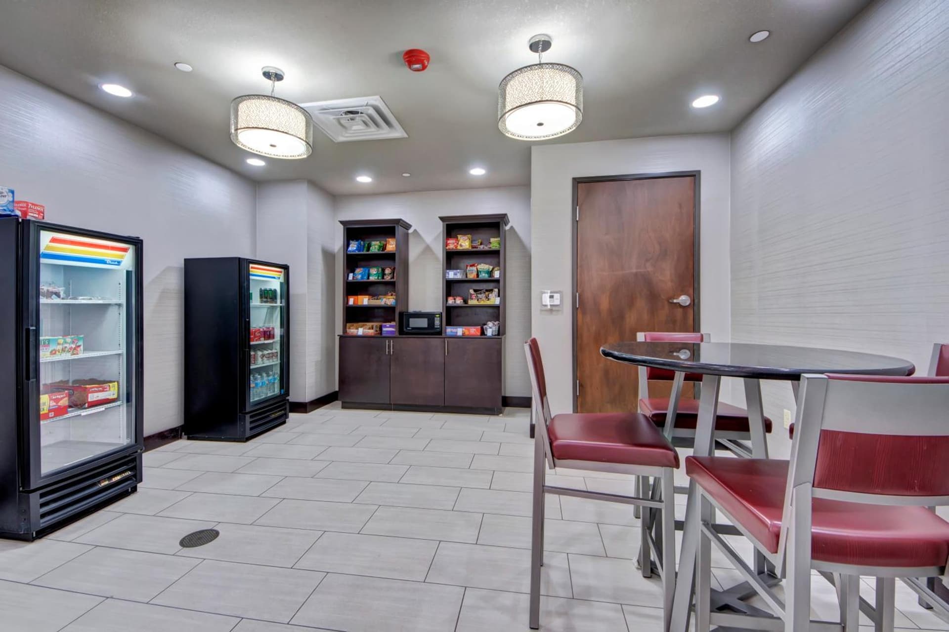 Holiday Inn Express and Suites Oklahoma City North by IHG property views in Oklahoma City, OK — gallery photo 3