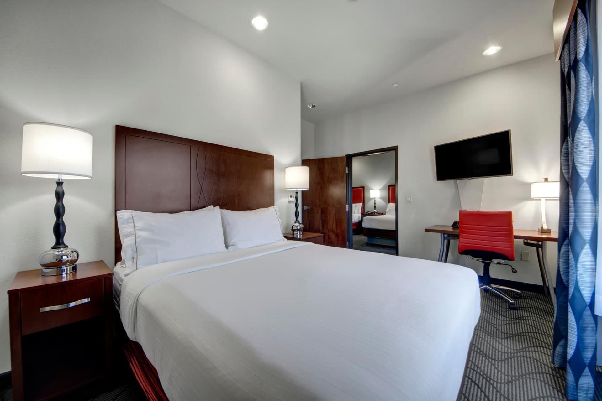 Holiday Inn Express and Suites Oklahoma City North by IHG gallery photo in Oklahoma City, OK — image 8