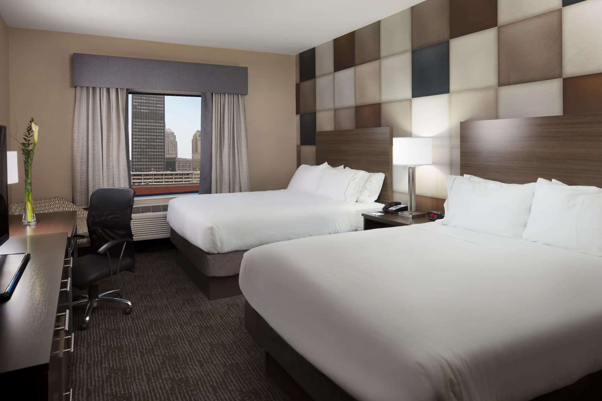 Holiday Inn Express & Suites Oklahoma City Downtown - Bricktown by IHG gallery photo in Oklahoma City, OK — image 39