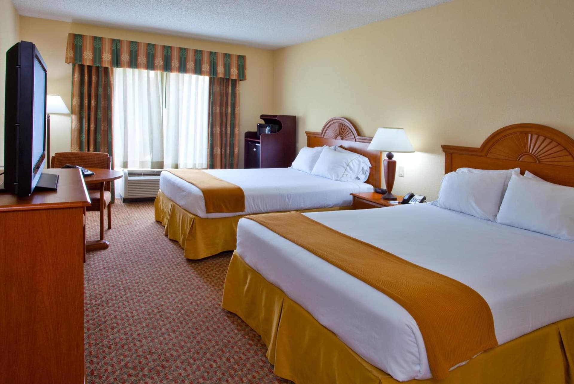 Holiday Inn Express & Suites Spring Hill by IHG gallery photo in Spring Hill, FL — image 16