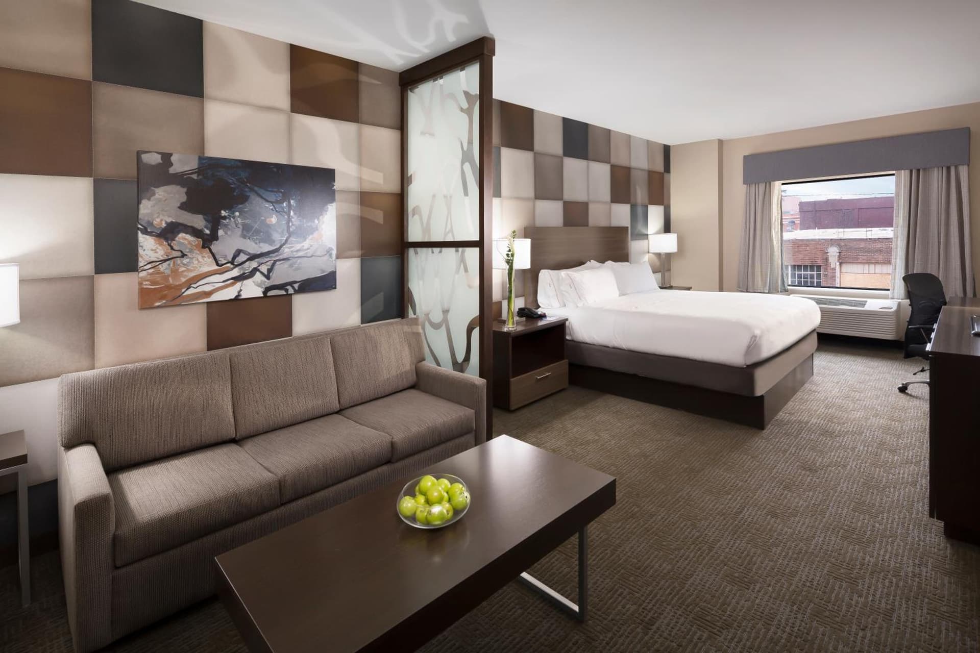 Holiday Inn Express & Suites Oklahoma City Downtown - Bricktown by IHG gallery photo in Oklahoma City, OK — image 33