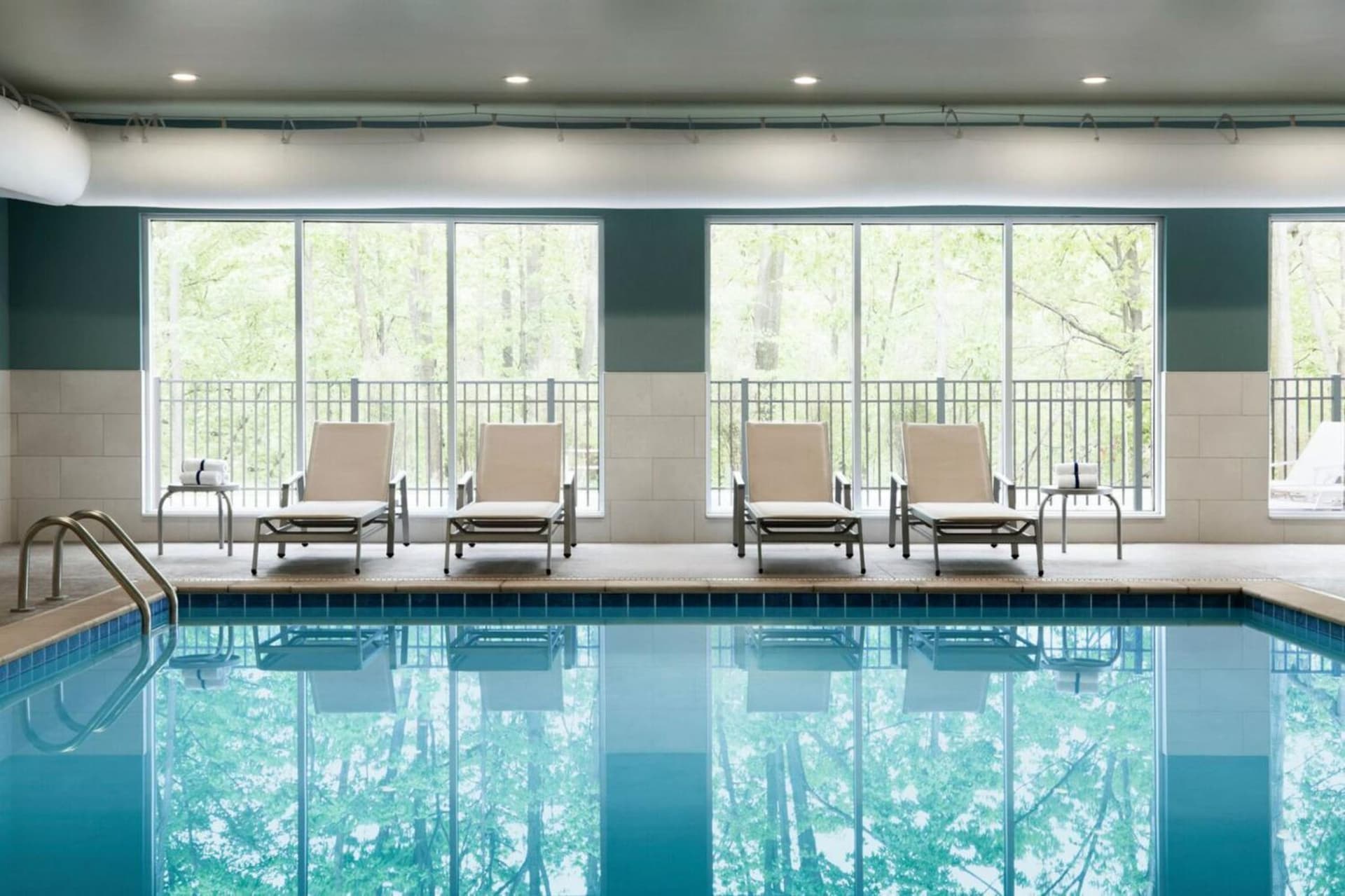 Holiday Inn Express - Auburn Hills South by IHG gallery photo in Auburn Hills, MI — image 21
