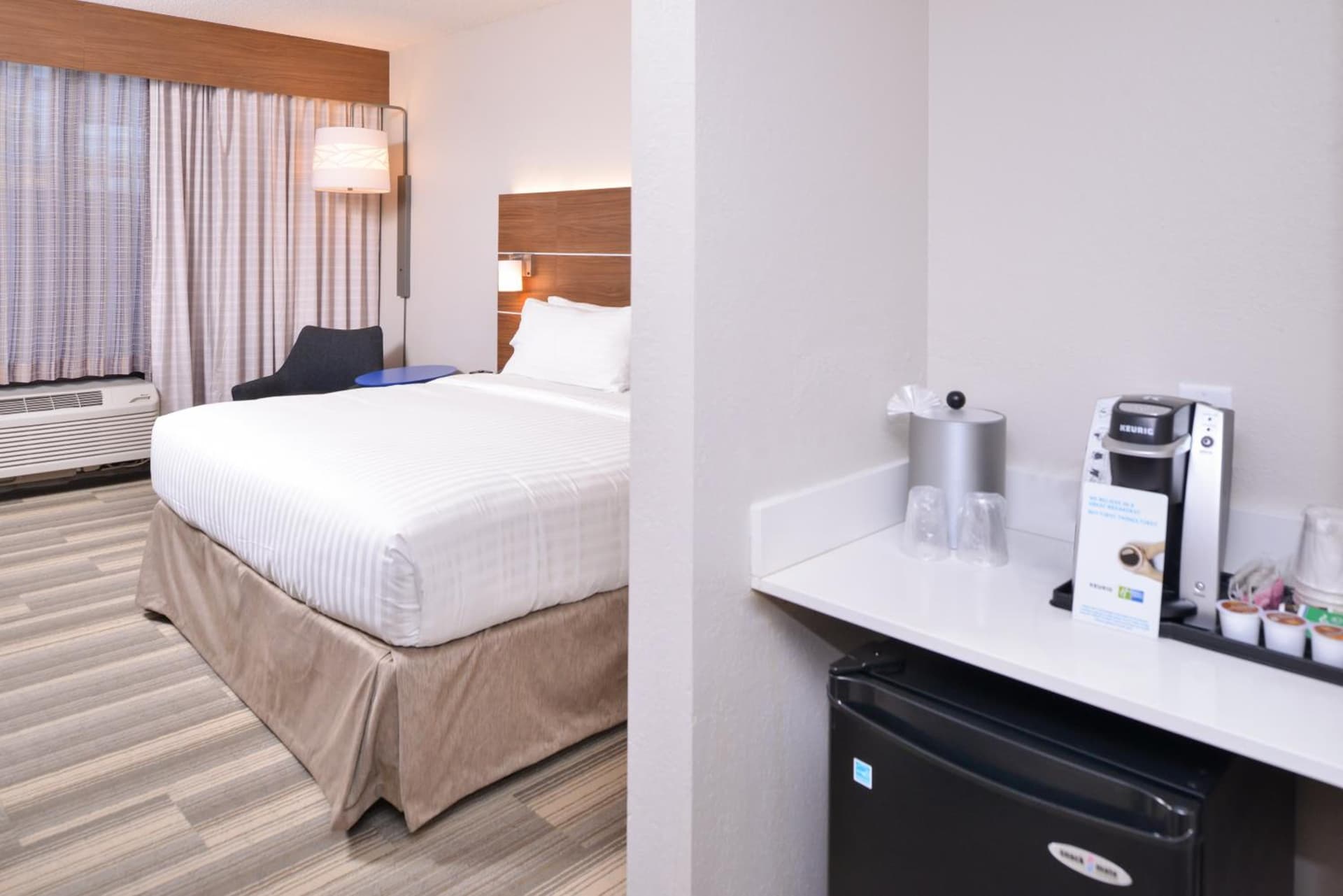 Holiday Inn Express & Suites Indianapolis Dtn-Conv Ctr Area by IHG gallery photo in Indianapolis, IN — image 13
