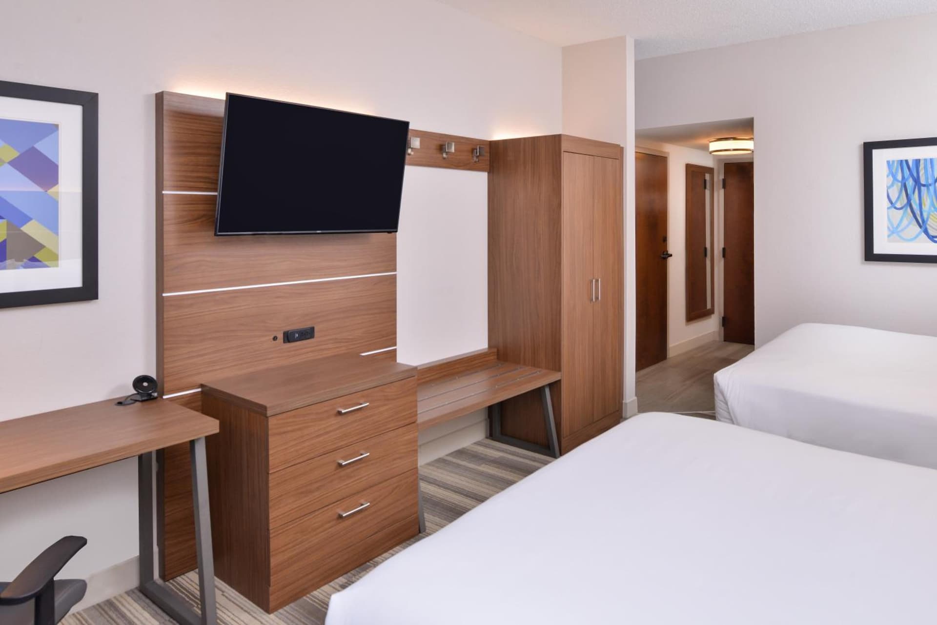Holiday Inn Express & Suites Indianapolis Dtn-Conv Ctr Area by IHG gallery photo in Indianapolis, IN — image 37