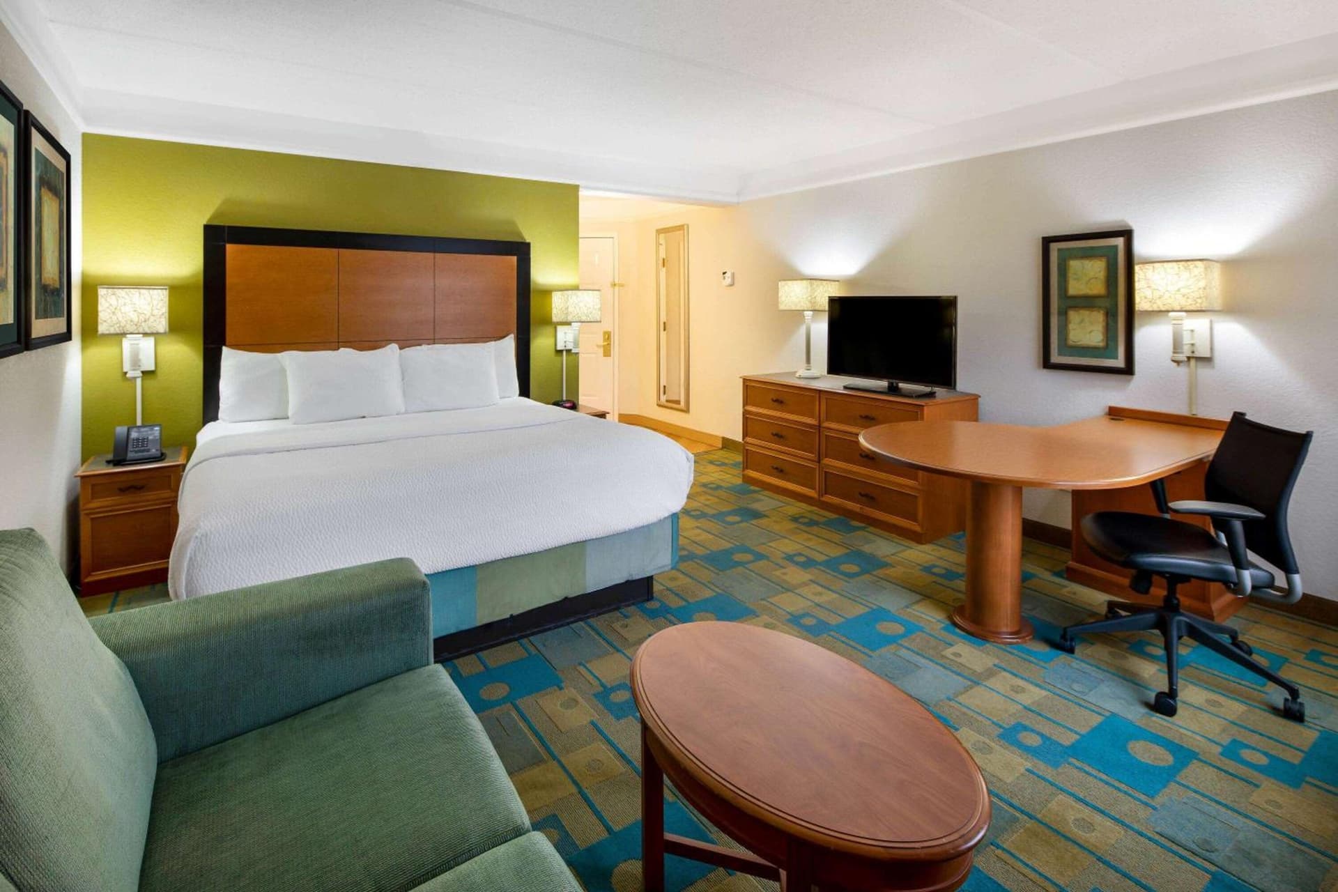 La Quinta by Wyndham Haywood Mall-Near Greenville Downtown gallery photo in Greenville, SC — image 29