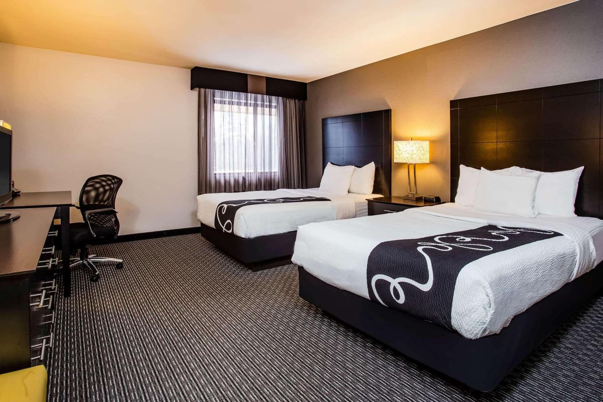 La Quinta Inn by Wyndham Oshkosh gallery photo in Oshkosh, WI — image 51