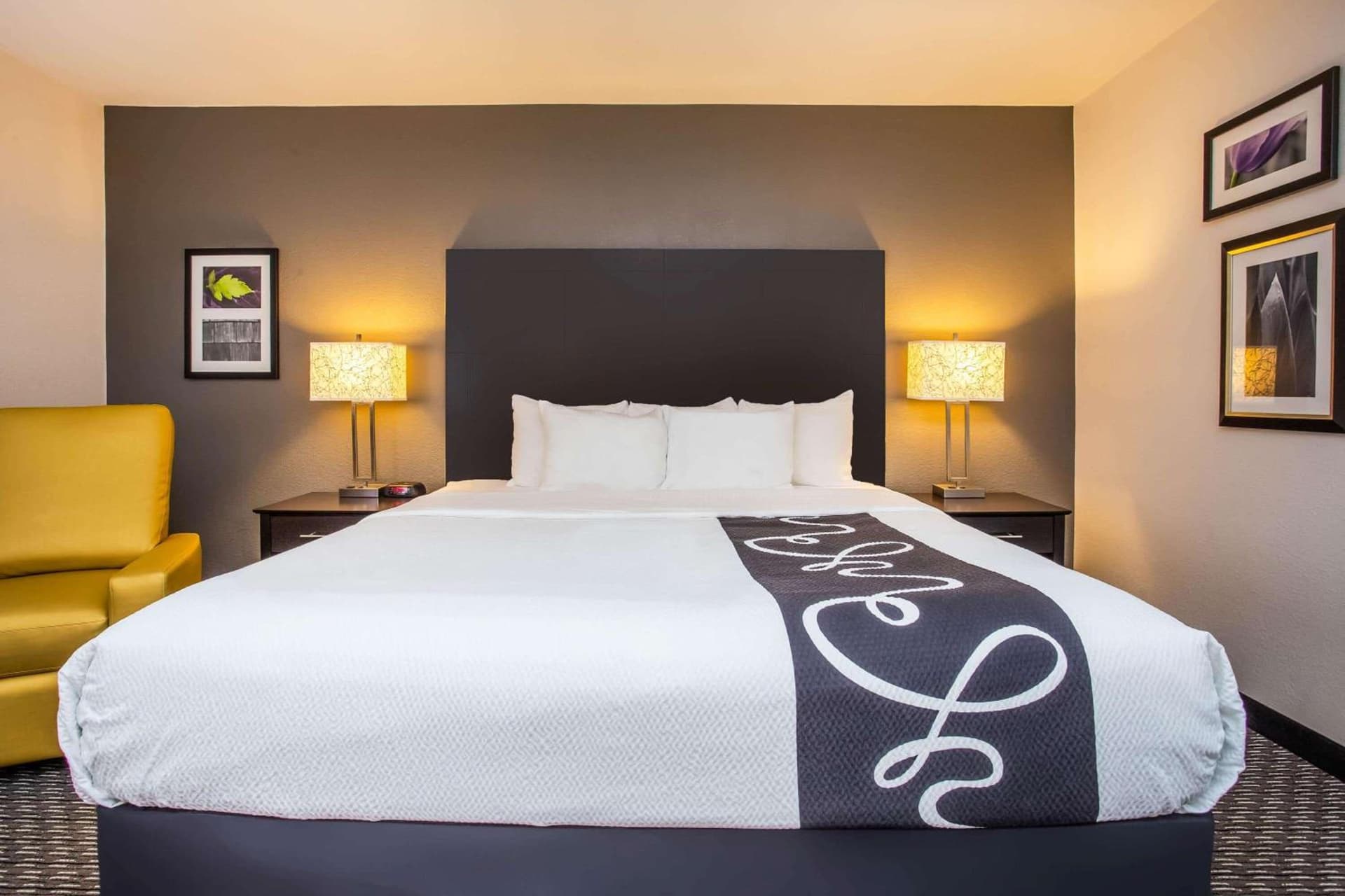 La Quinta Inn by Wyndham Oshkosh gallery photo in Oshkosh, WI — image 19