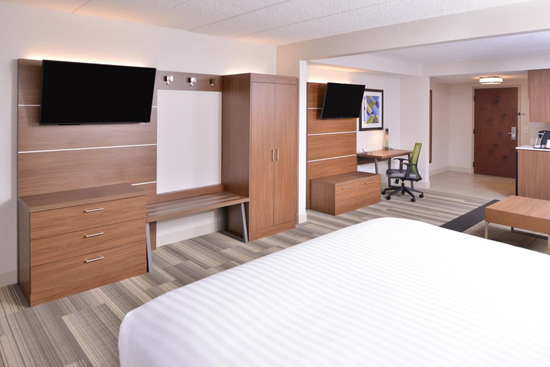 Holiday Inn Express & Suites Indianapolis Dtn-Conv Ctr Area by IHG gallery photo in Indianapolis, IN — image 31
