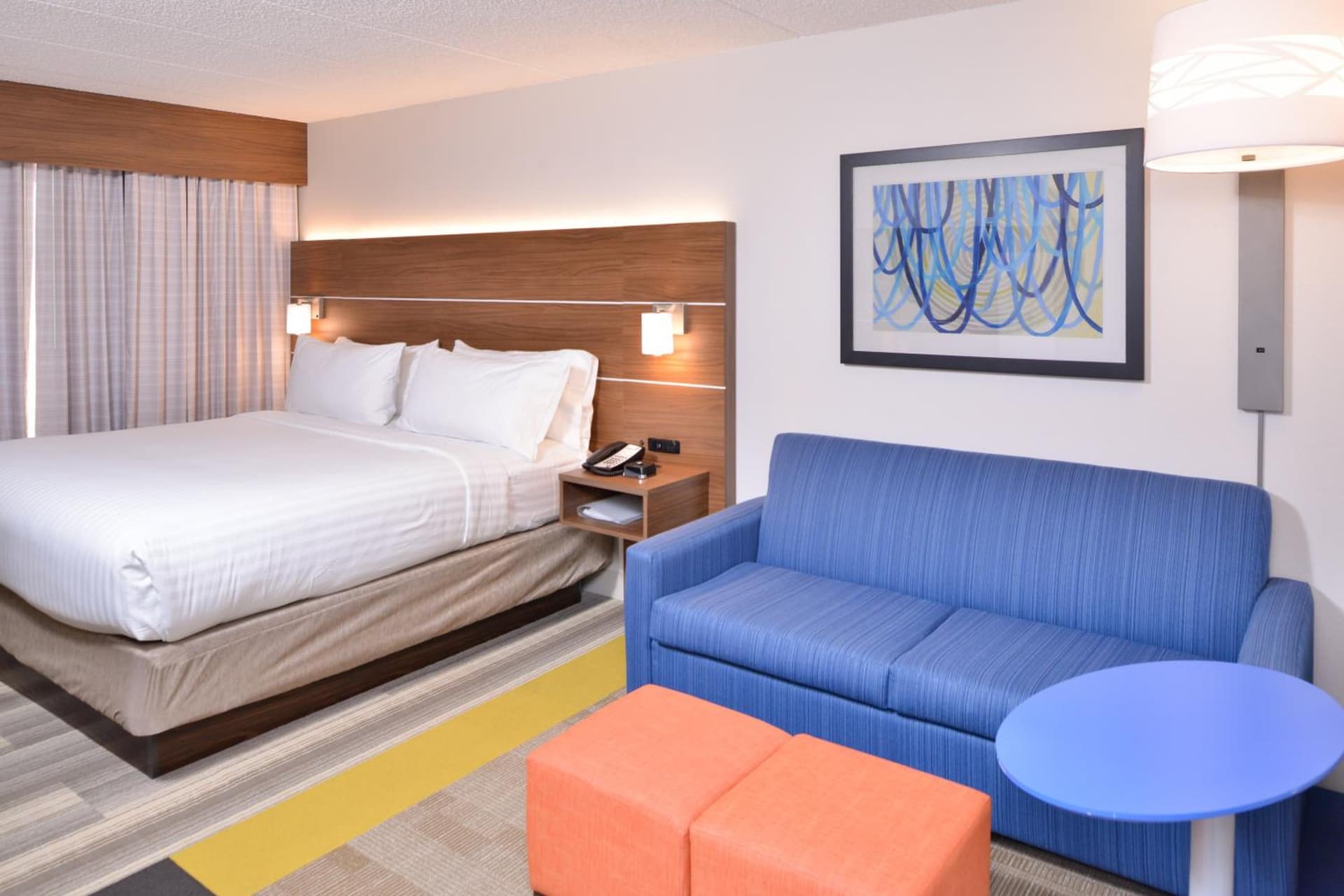 Holiday Inn Express & Suites Indianapolis Dtn-Conv Ctr Area by IHG gallery photo in Indianapolis, IN — image 12