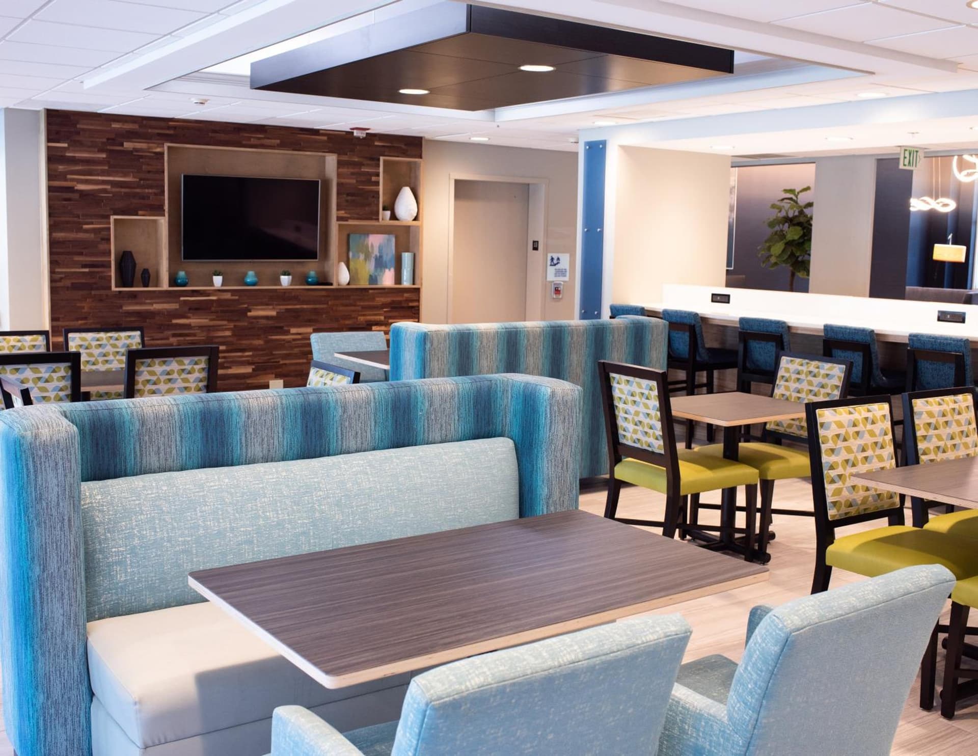 Holiday Inn Express Hotel & Suites Conover - Hickory Area by IHG property views in Conover, NC — gallery photo 3