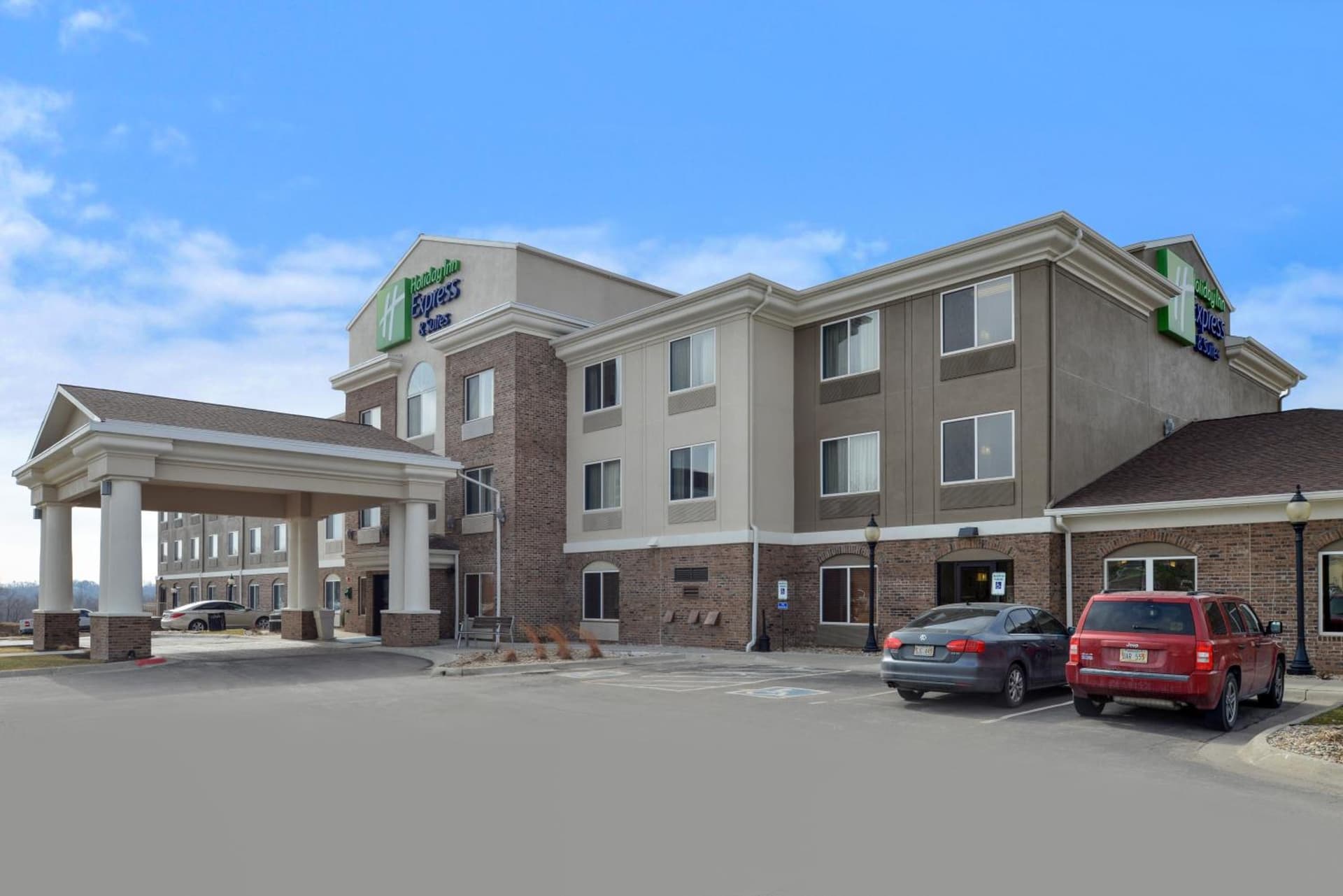 Holiday Inn Express Hotel & Suites Omaha West by IHG featured exterior or lobby in Omaha, NE — similar hotel