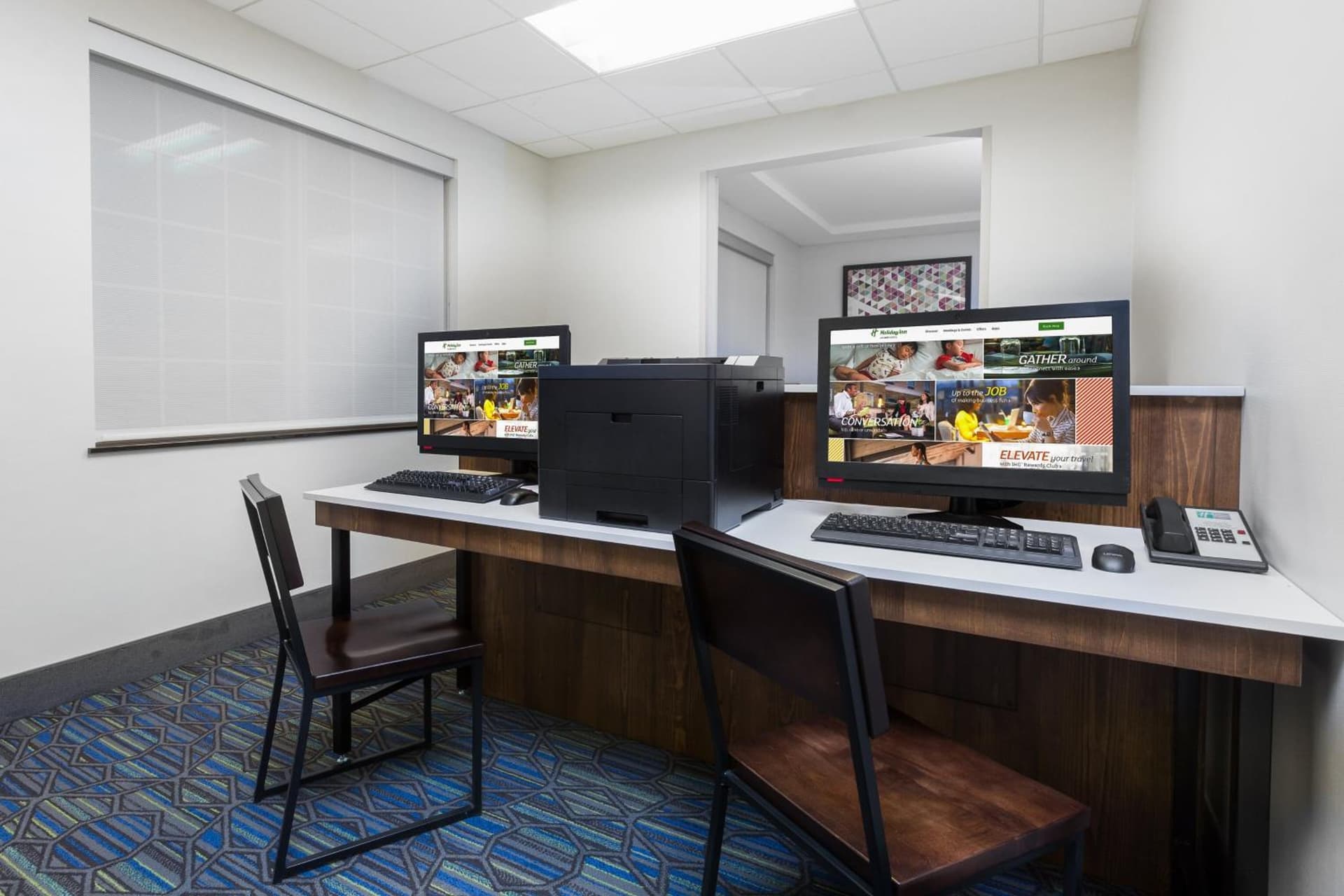 Holiday Inn Express Hotel & Suites Eugene Downtown - University by IHG gallery photo in Eugene, OR — image 49