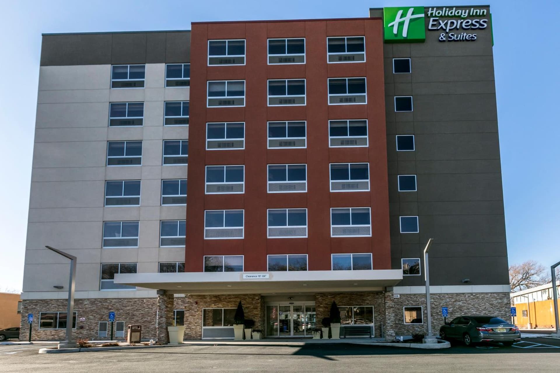Holiday Inn Express & Suites Jersey City North - Hoboken by IHG — hotel in Jersey City, New Jersey