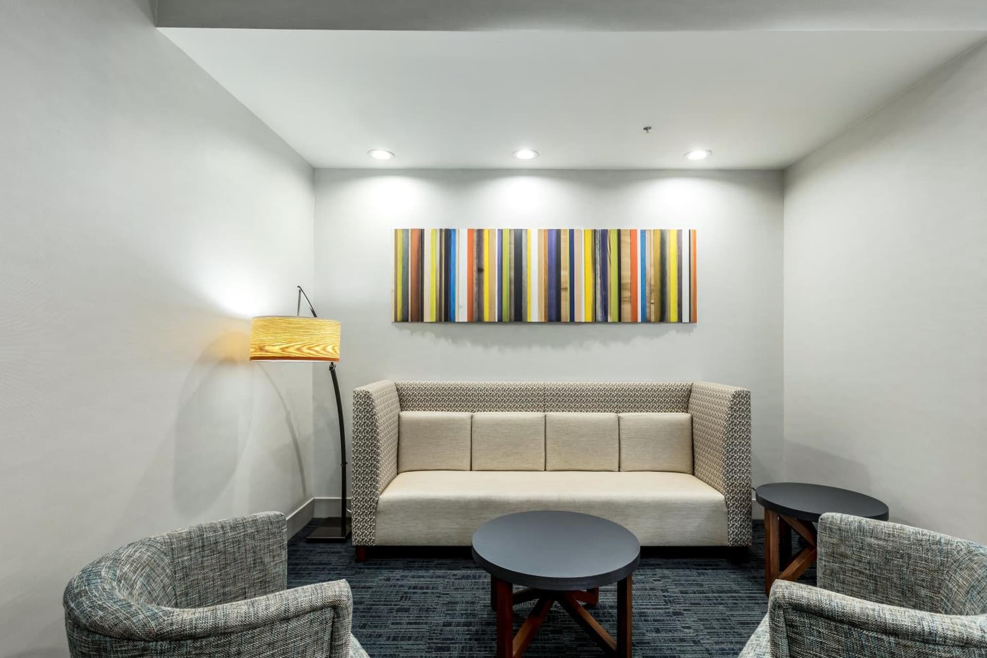 Holiday Inn Express & Suites Jersey City North - Hoboken by IHG gallery photo in Jersey City, NJ — image 21