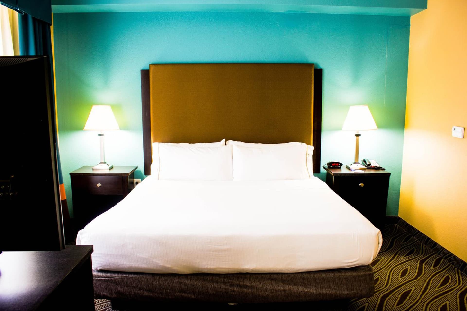 Holiday Inn Express & Suites Havelock Northwest New Bern by IHG gallery photo in Havelock, NC — image 33