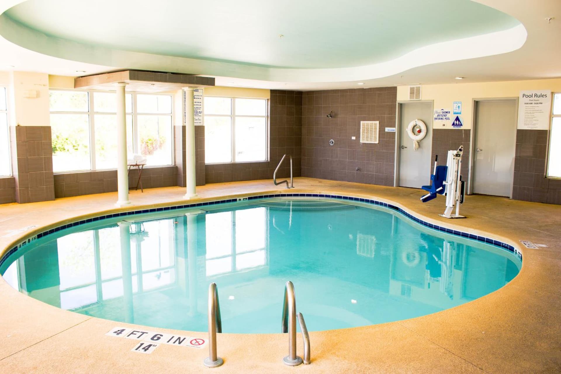 Holiday Inn Express & Suites Havelock Northwest New Bern by IHG gallery photo in Havelock, NC — image 15