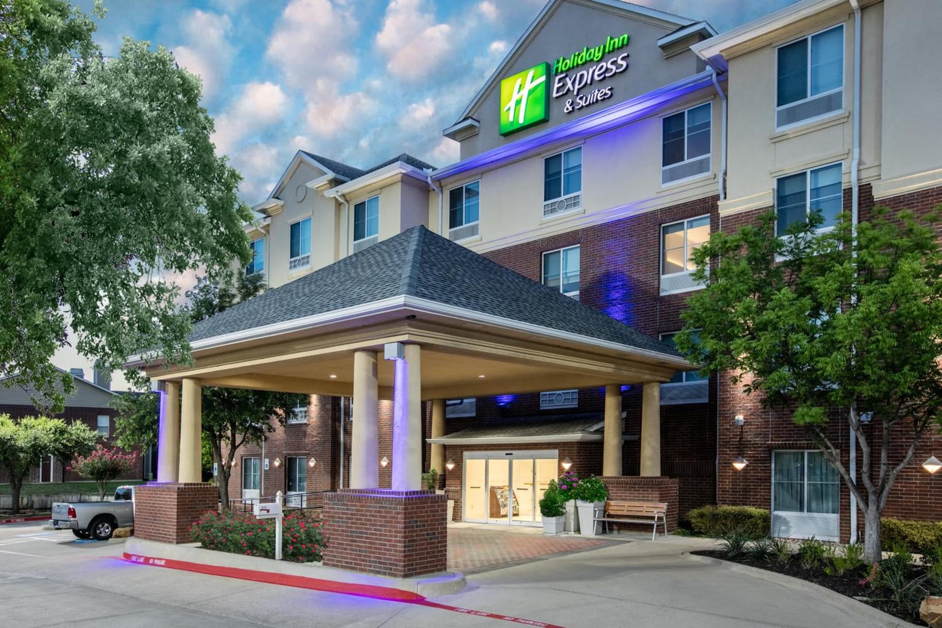 Holiday Inn Express Hotel & Suites Dallas - Grand Prairie I-20 by IHG gallery photo in Grand Prairie, TX — image 19