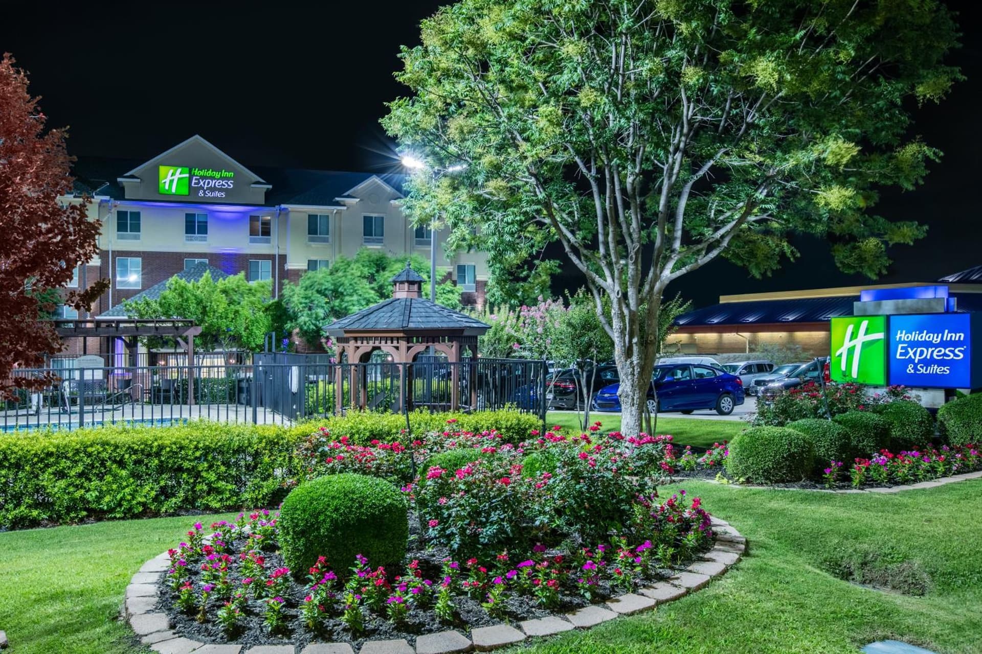 Holiday Inn Express Hotel & Suites Dallas - Grand Prairie I-20 by IHG gallery photo in Grand Prairie, TX — image 10