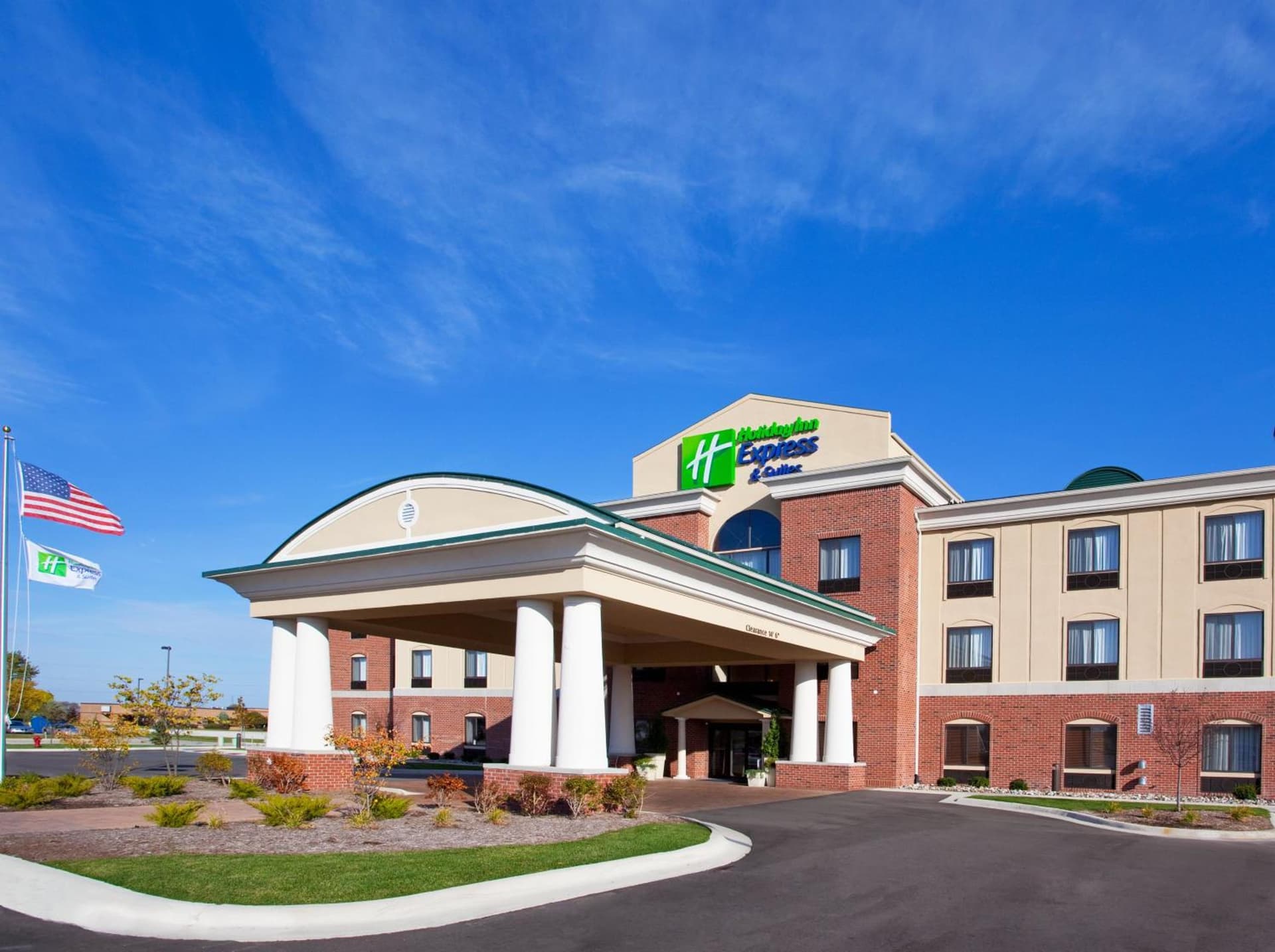 Holiday Inn Express Hotel & Suites Bay City by IHG gallery photo in Bay City, MI — image 35