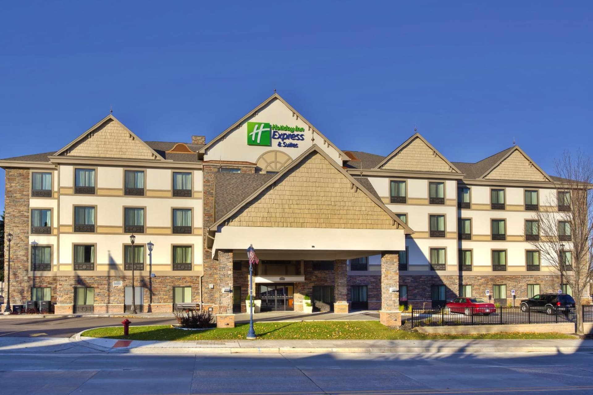 Holiday Inn Express Frankenmuth by IHG featured exterior or lobby in Frankenmuth, MI — similar hotel