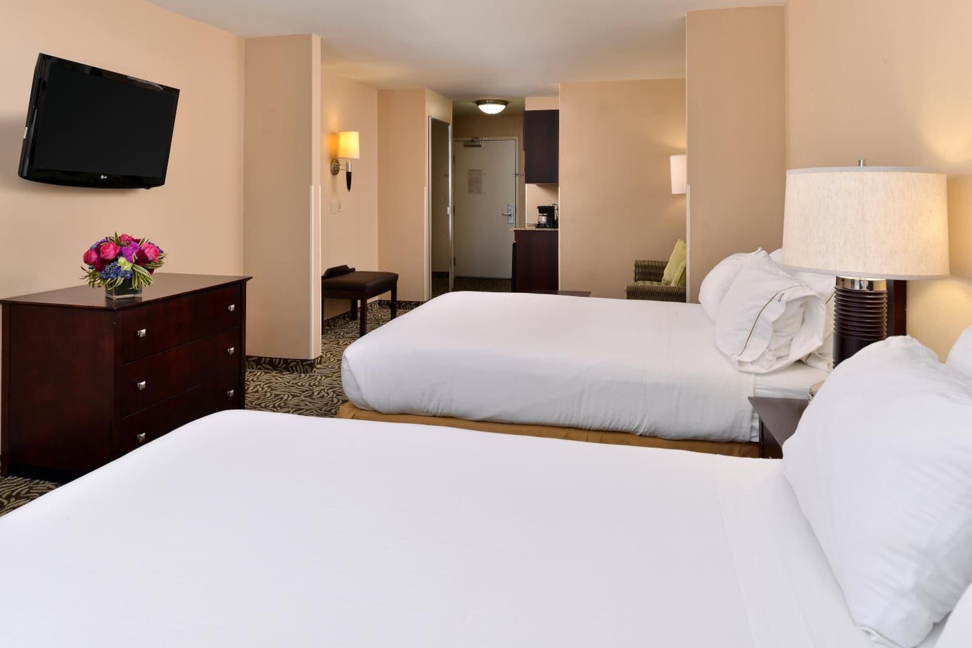 Holiday Inn Express Fresno River Park Highway 41 by IHG gallery photo in Fresno, CA — image 68