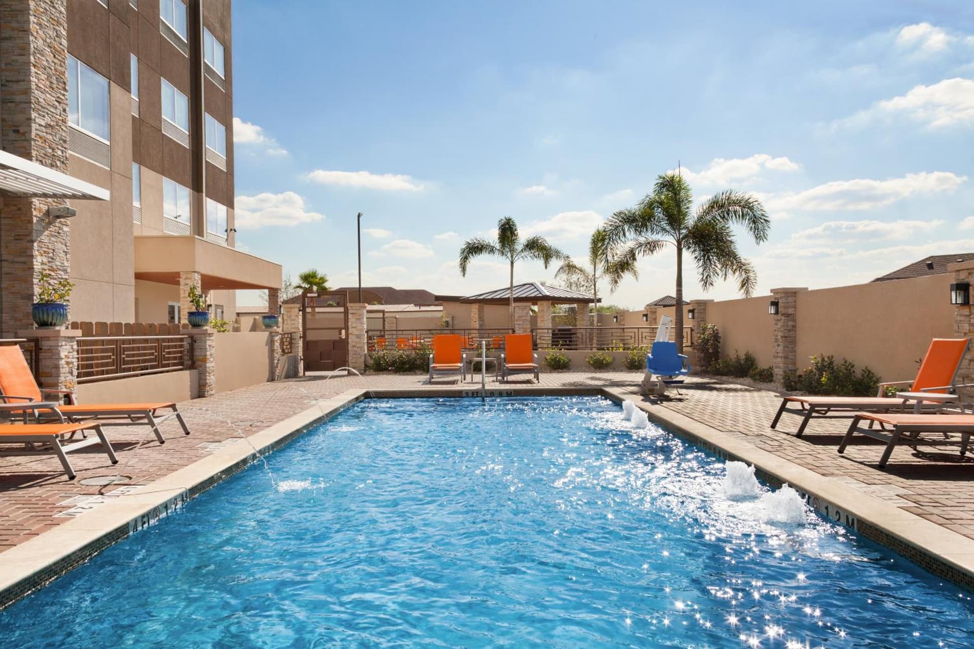 Holiday Inn Express & Suites Edinburg- Mcallen Area by IHG gallery photo in Edinburg, TX — image 13