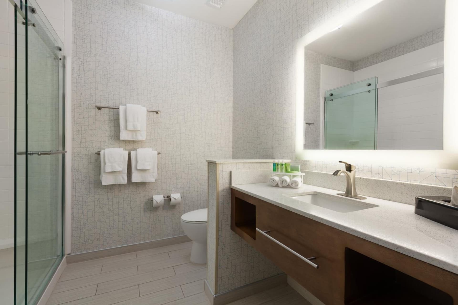 Holiday Inn Express & Suites Edinburg- Mcallen Area by IHG gallery photo in Edinburg, TX — image 7