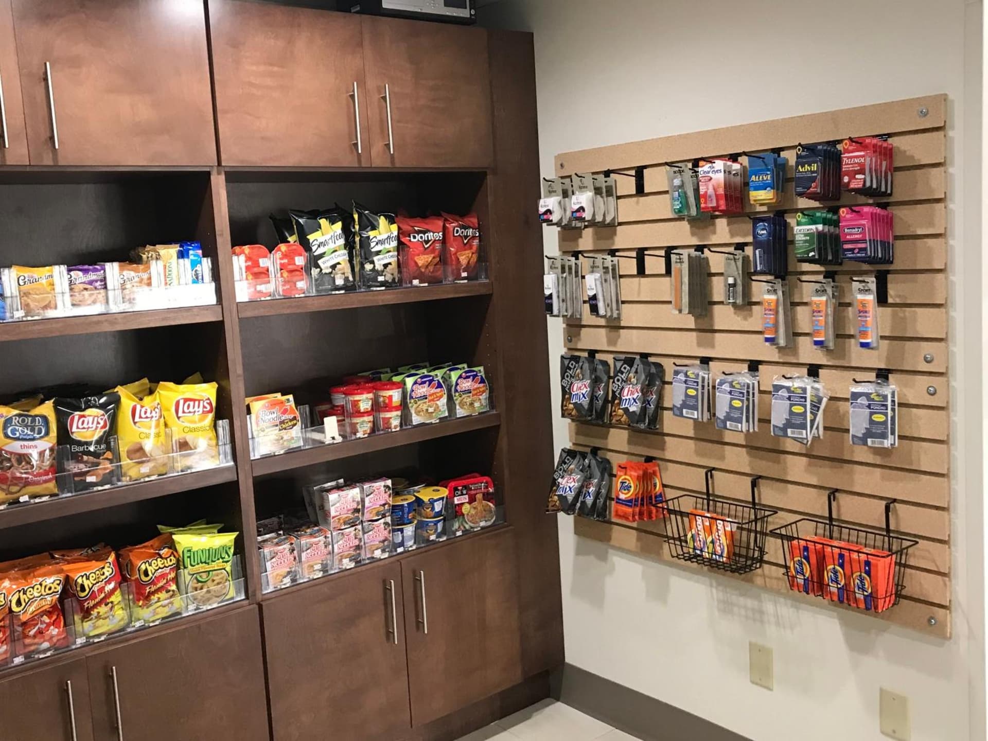 Holiday Inn Express Orlando - South Davenport by IHG gallery photo in Davenport, FL — image 21