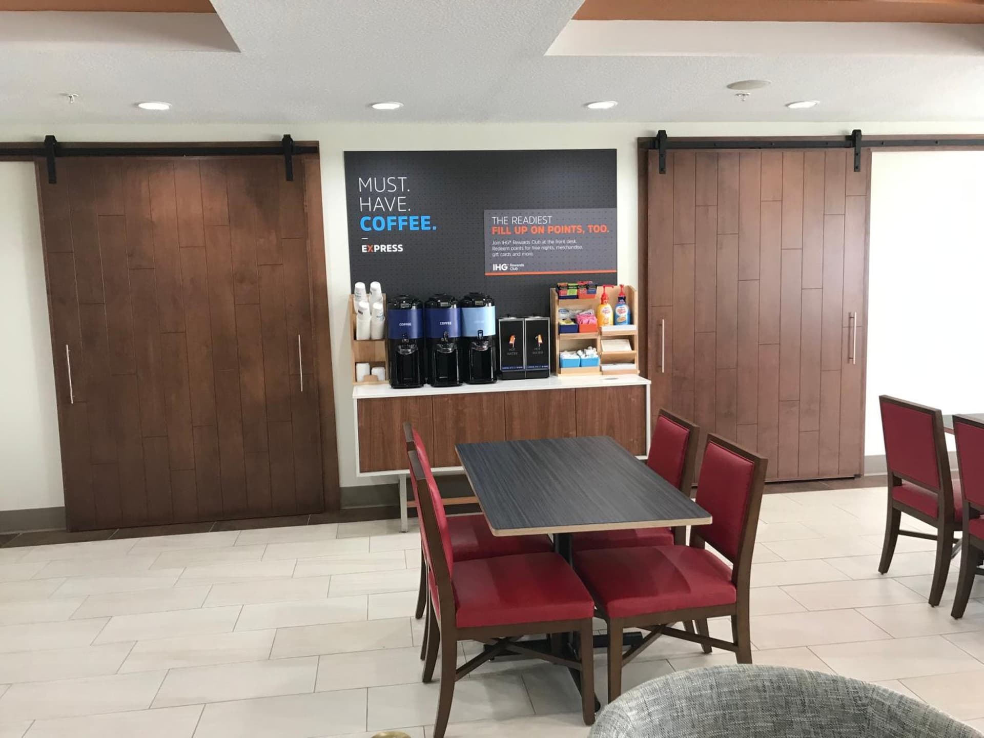 Holiday Inn Express Orlando - South Davenport by IHG gallery photo in Davenport, FL — image 59