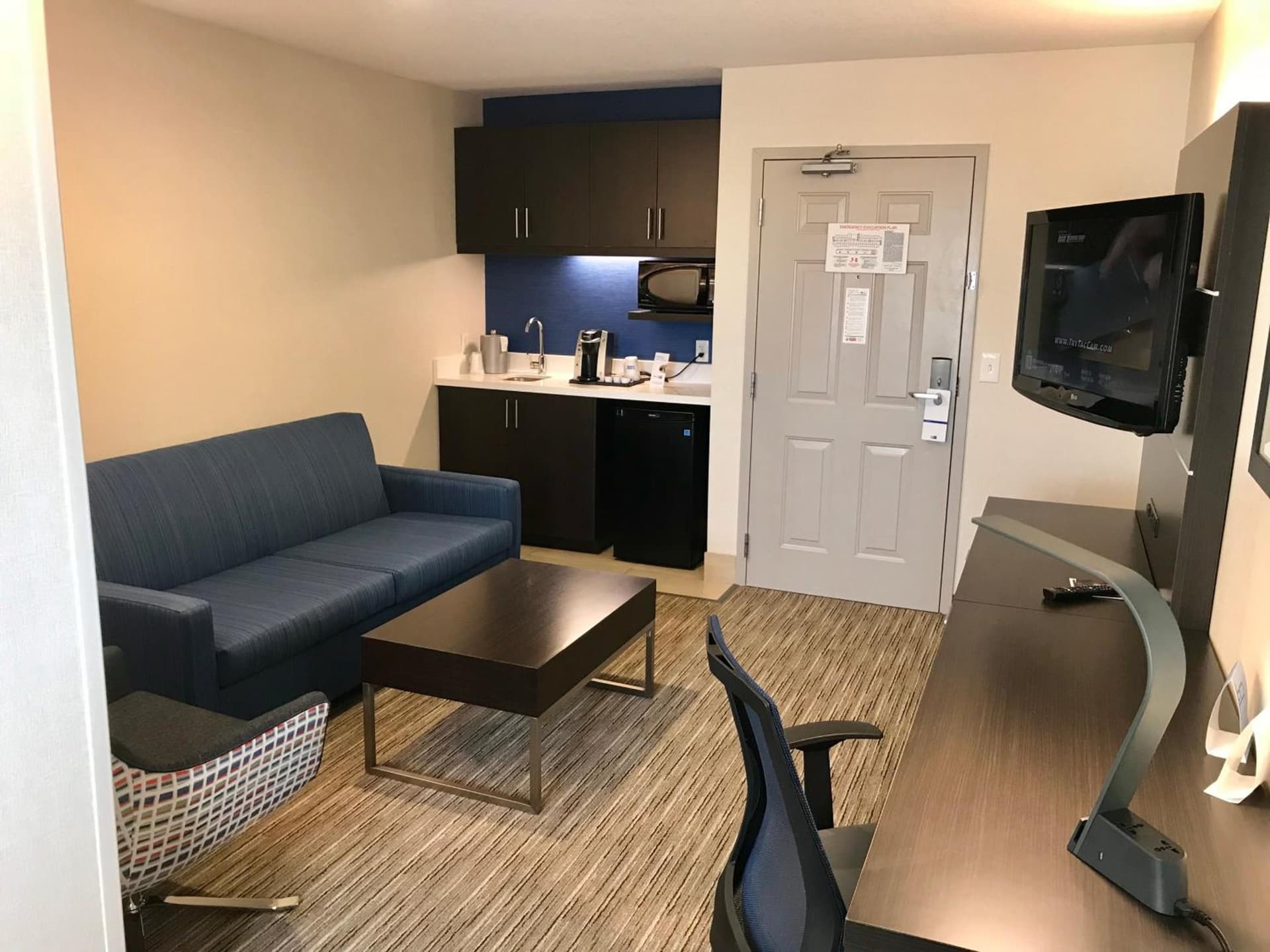 Holiday Inn Express & Suites Tracy by IHG gallery photo in Tracy, CA — image 15