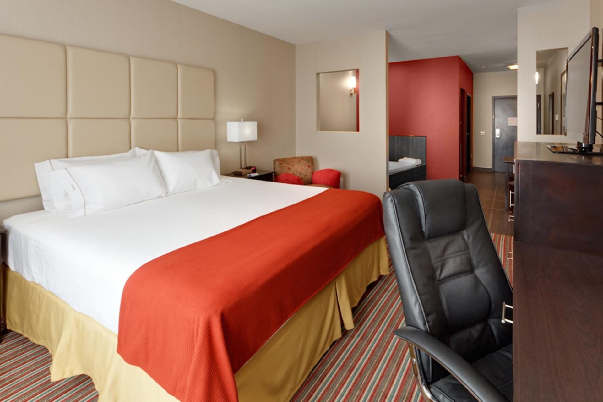 Holiday Inn Express & Suites Northeast by IHG gallery photo in York, PA — image 6