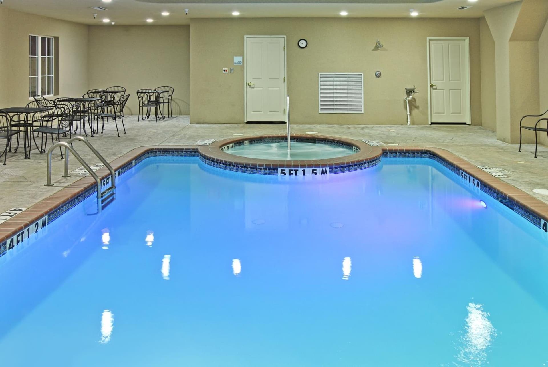 Holiday Inn Express Hotel & Suites Kilgore North by IHG gallery photo in Kilgore, TX — image 40